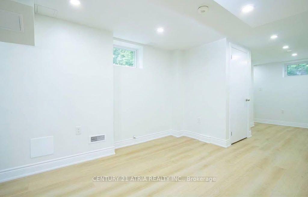 Photo 7 of Unit Lower, 26 Magee Street, London, East O — HOMEH