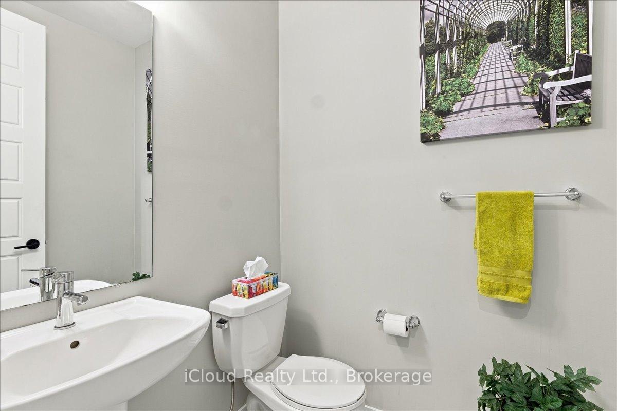 Photo 10 of 47 Wintergreen Crescent, Out of Area — HOMEH