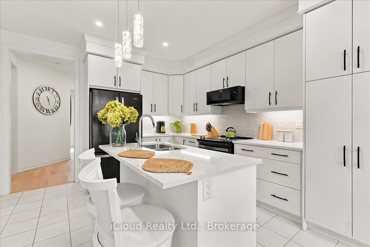 Photo 2 of 47 Wintergreen Crescent, Out of Area — HOMEH