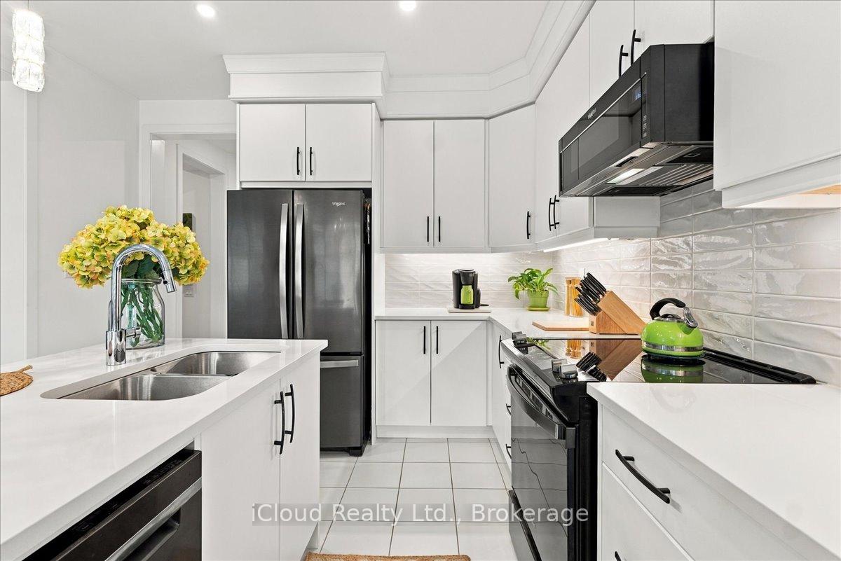 Photo 11 of 47 Wintergreen Crescent, Out of Area — HOMEH