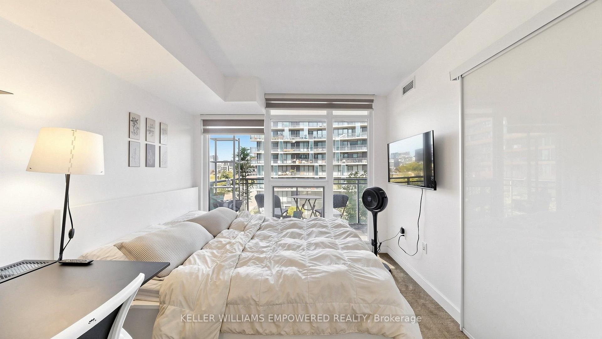 Photo 33 of Unit 539, 8 Telegram Mews, Toronto, Waterfront Communities — HOMEH