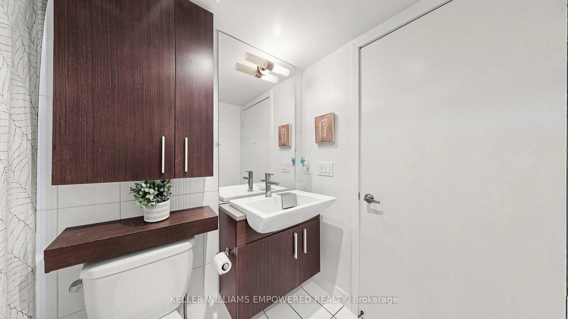 Photo 39 of Unit 539, 8 Telegram Mews, Toronto, Waterfront Communities — HOMEH