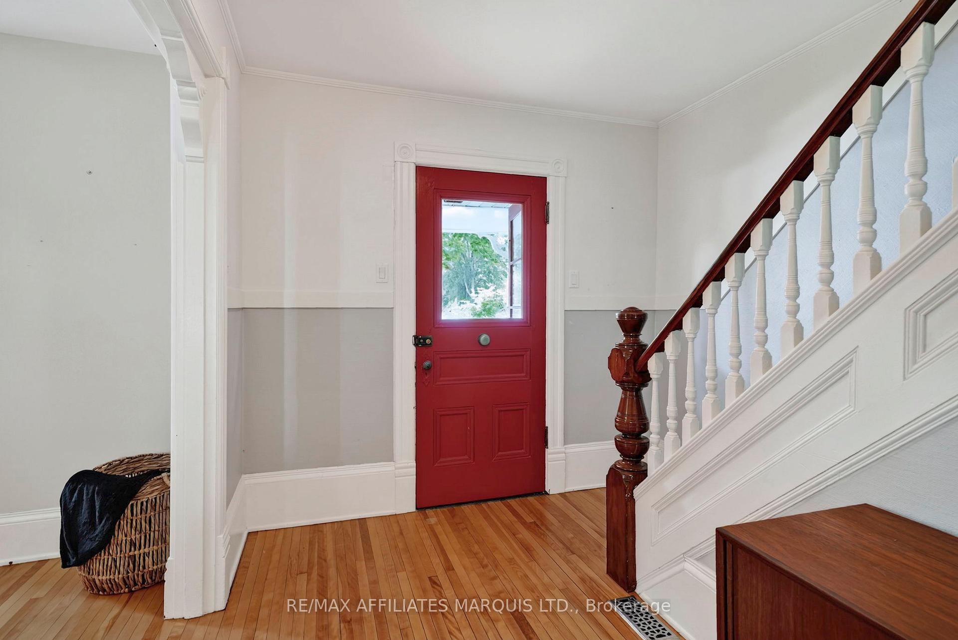Photo 6 of 229 4th Street E, Cornwall, Cornwall — HOMEH