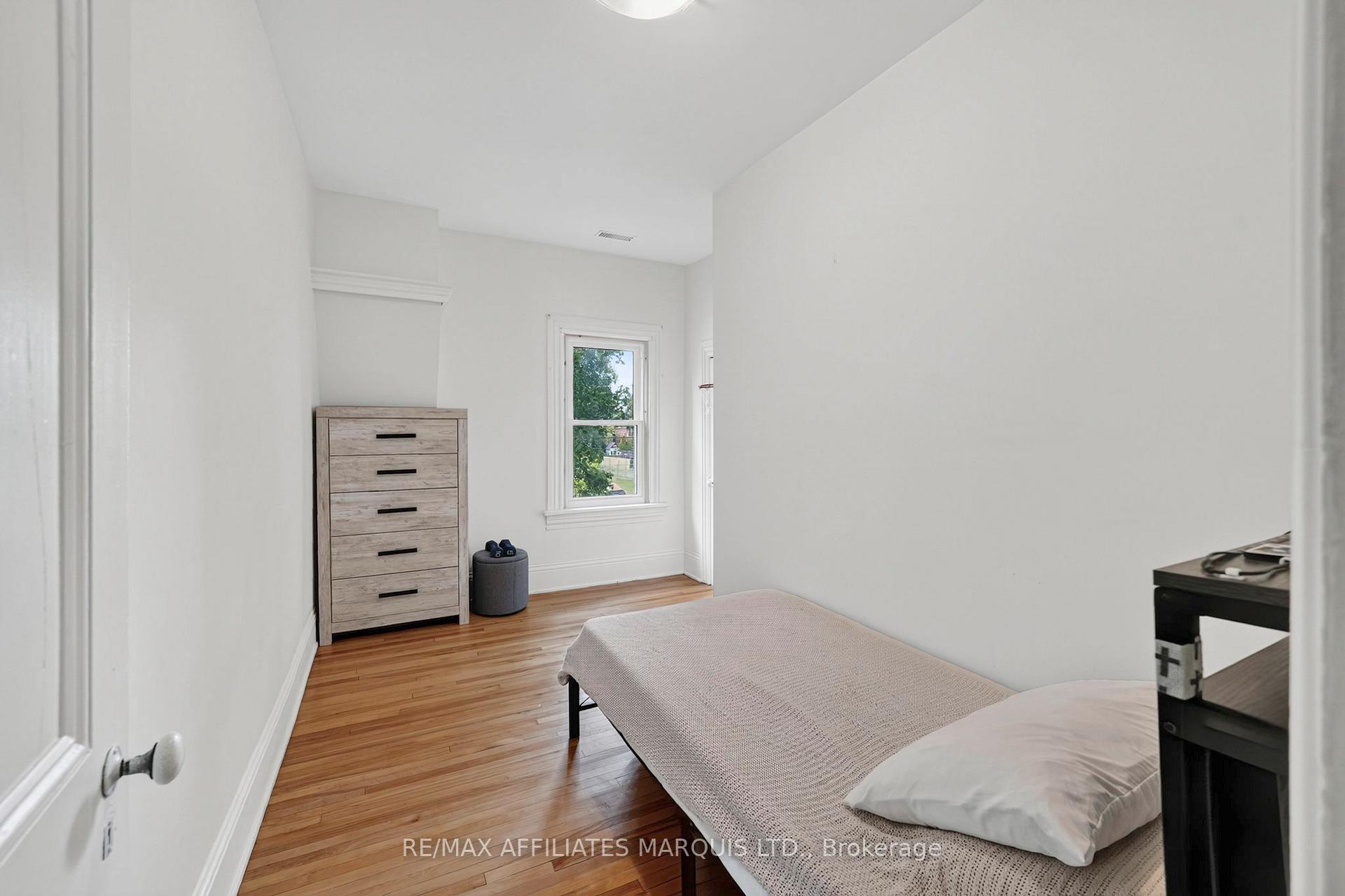 Photo 26 of 229 4th Street E, Cornwall, Cornwall — HOMEH