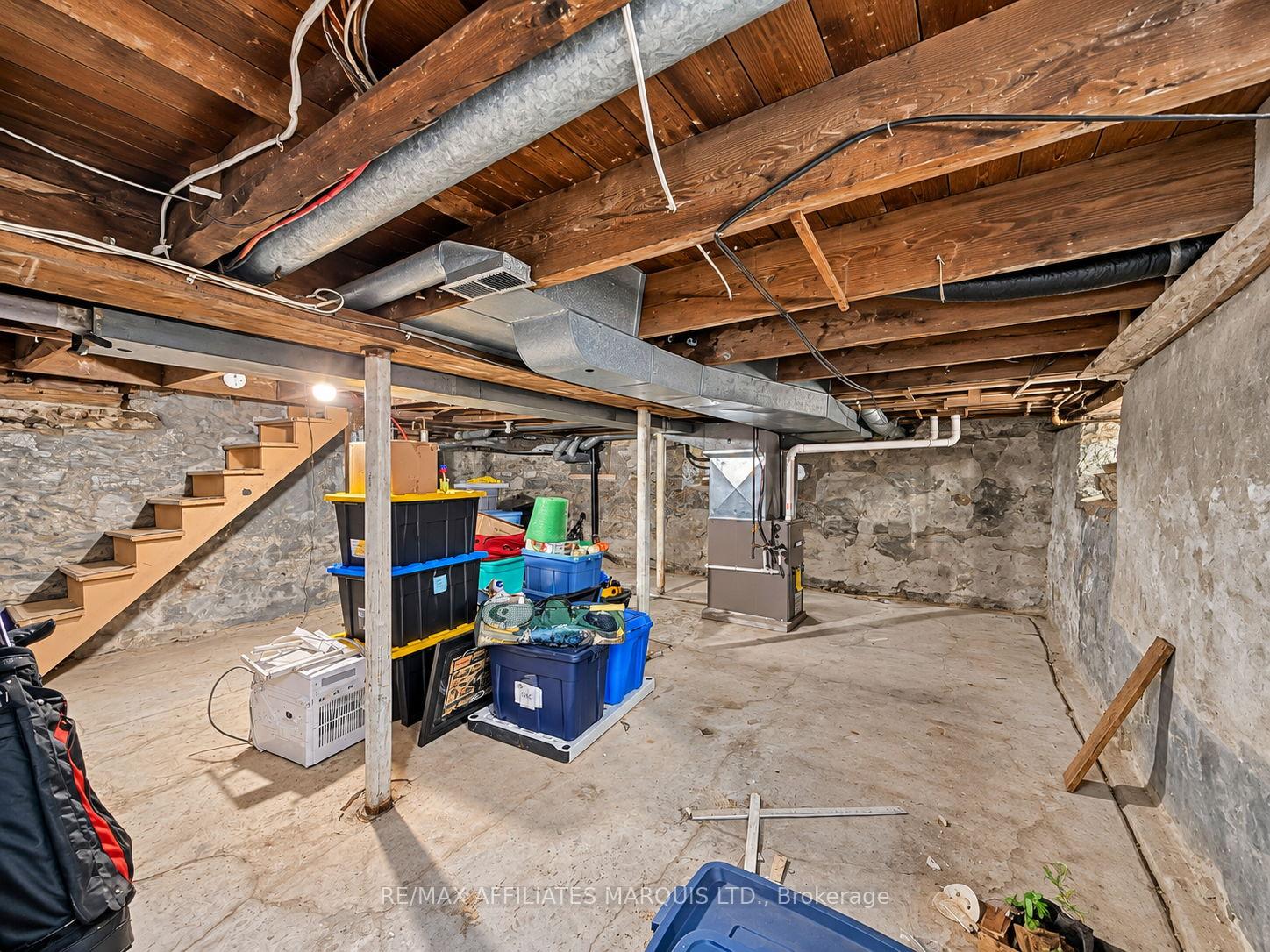 Photo 31 of 229 4th Street E, Cornwall, Cornwall — HOMEH
