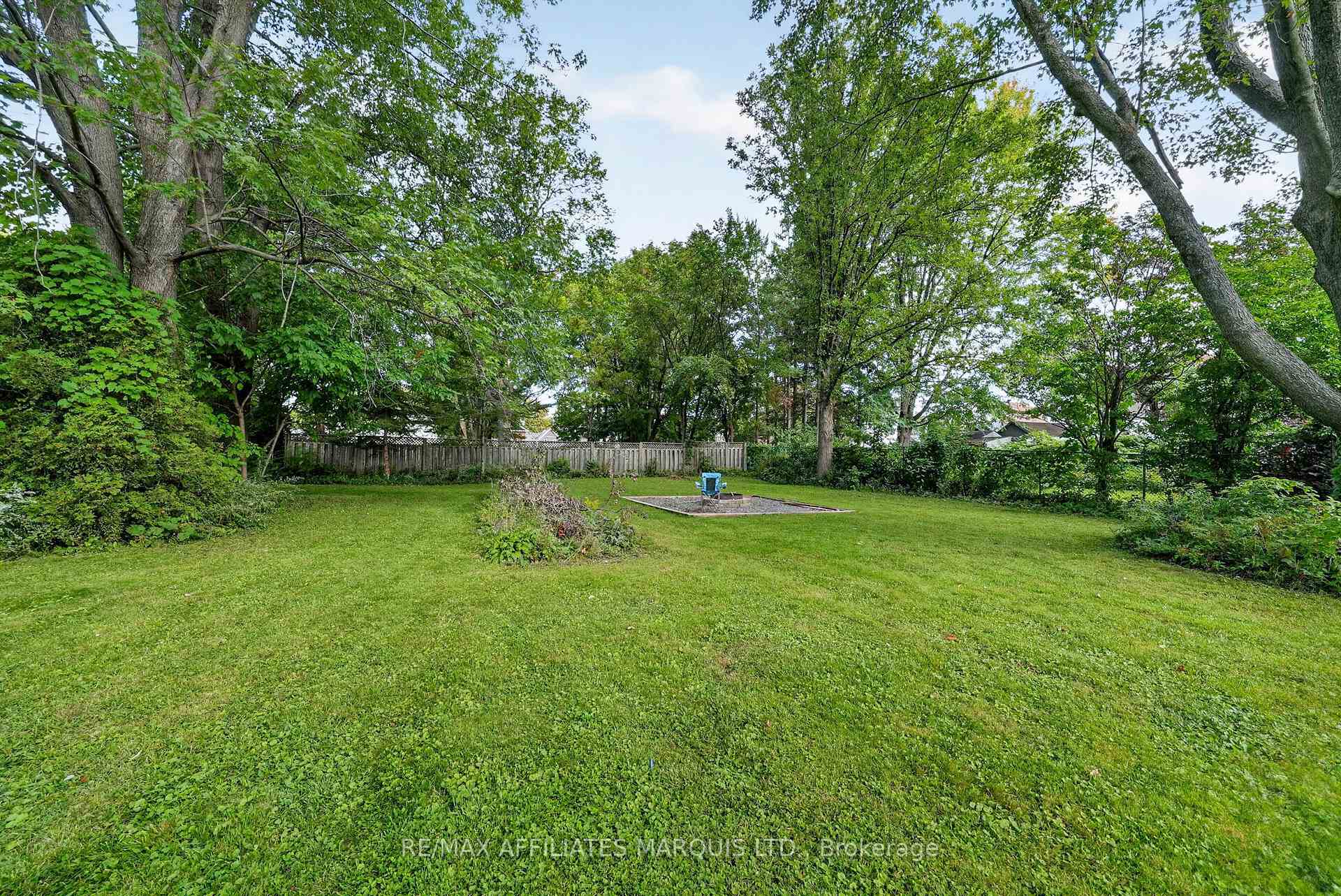 Photo 39 of 229 4th Street E, Cornwall, Cornwall — HOMEH