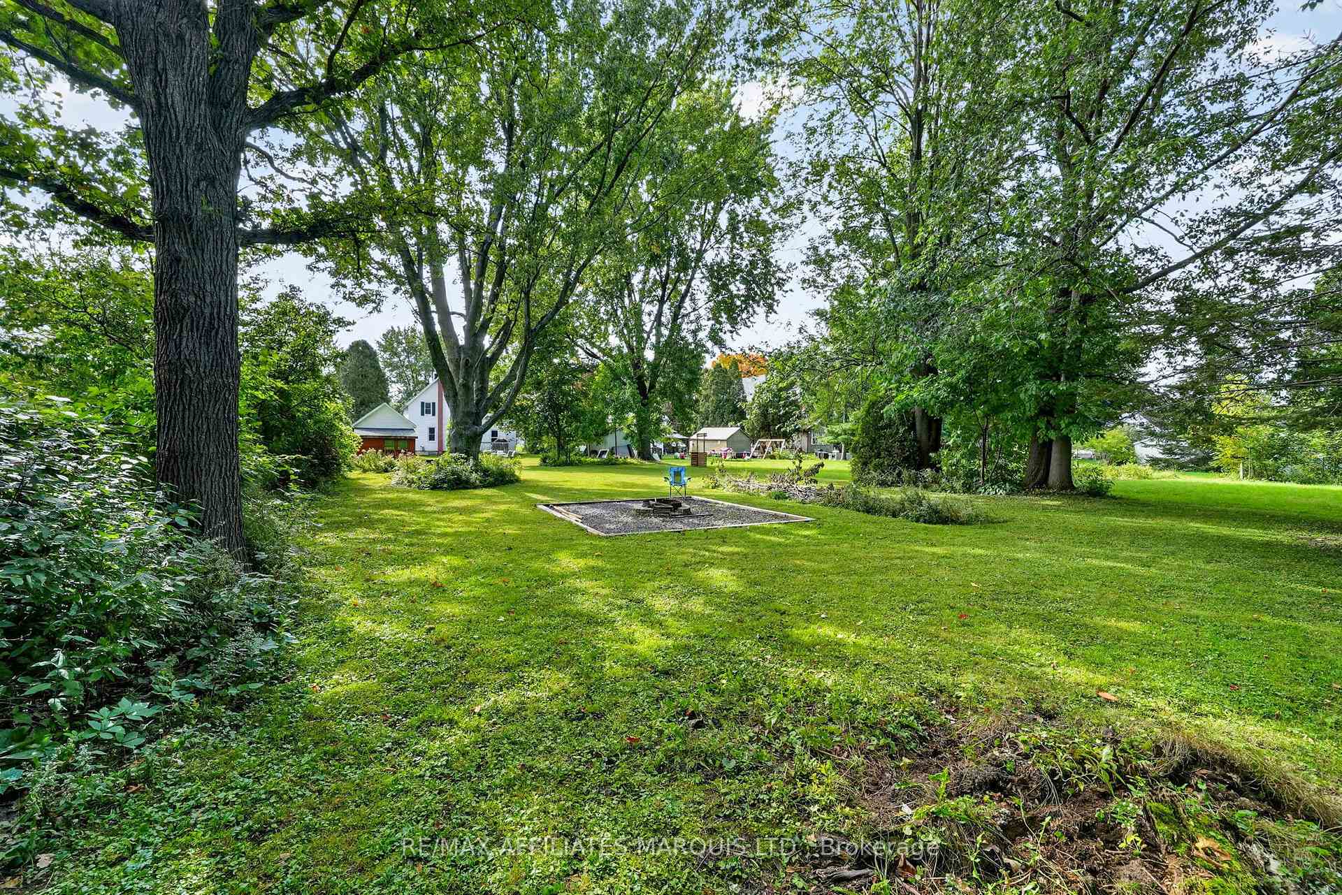 Photo 40 of 229 4th Street E, Cornwall, Cornwall — HOMEH
