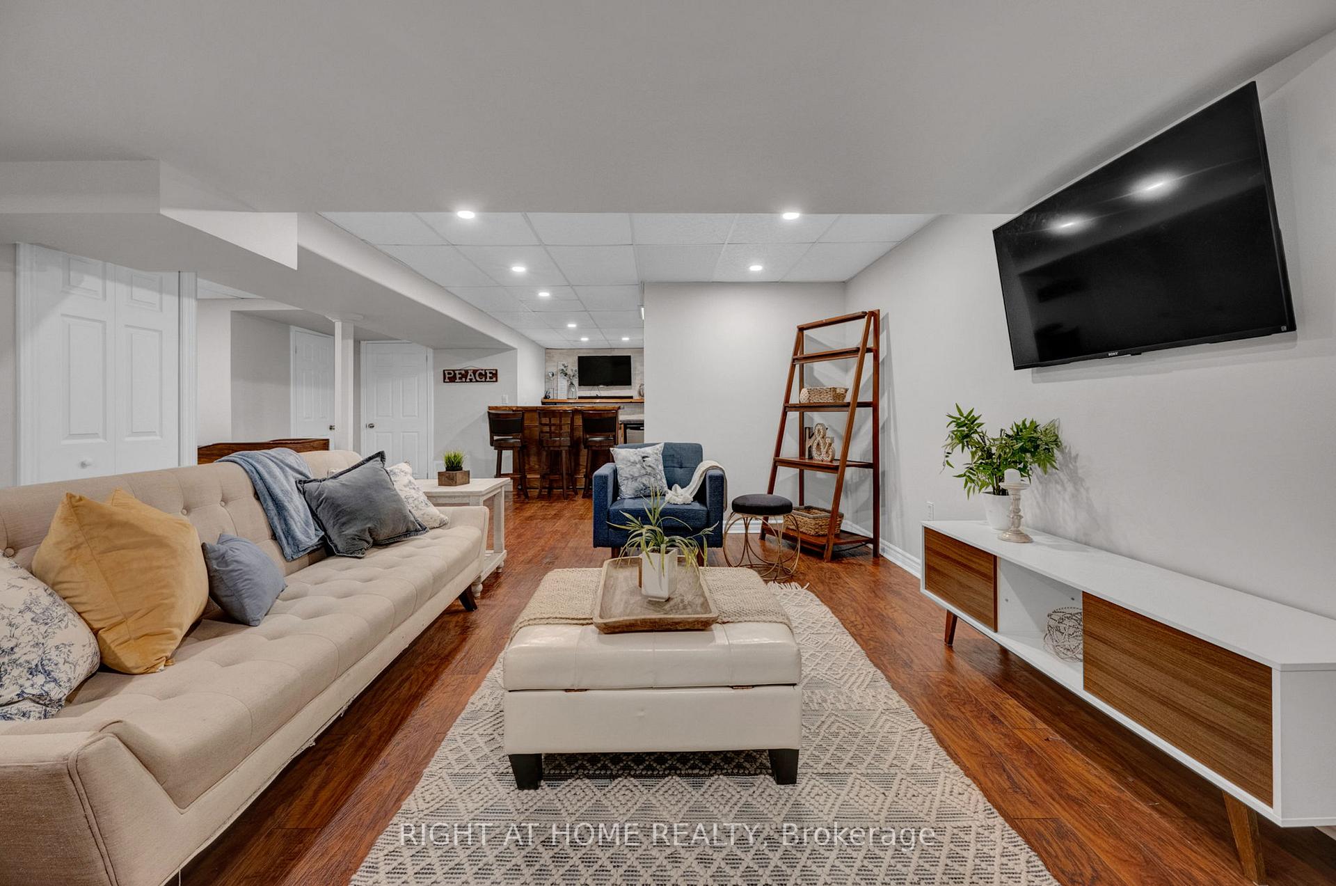 Photo 31 of 75 Auburn Lane, Clarington, Courtice — HOMEH