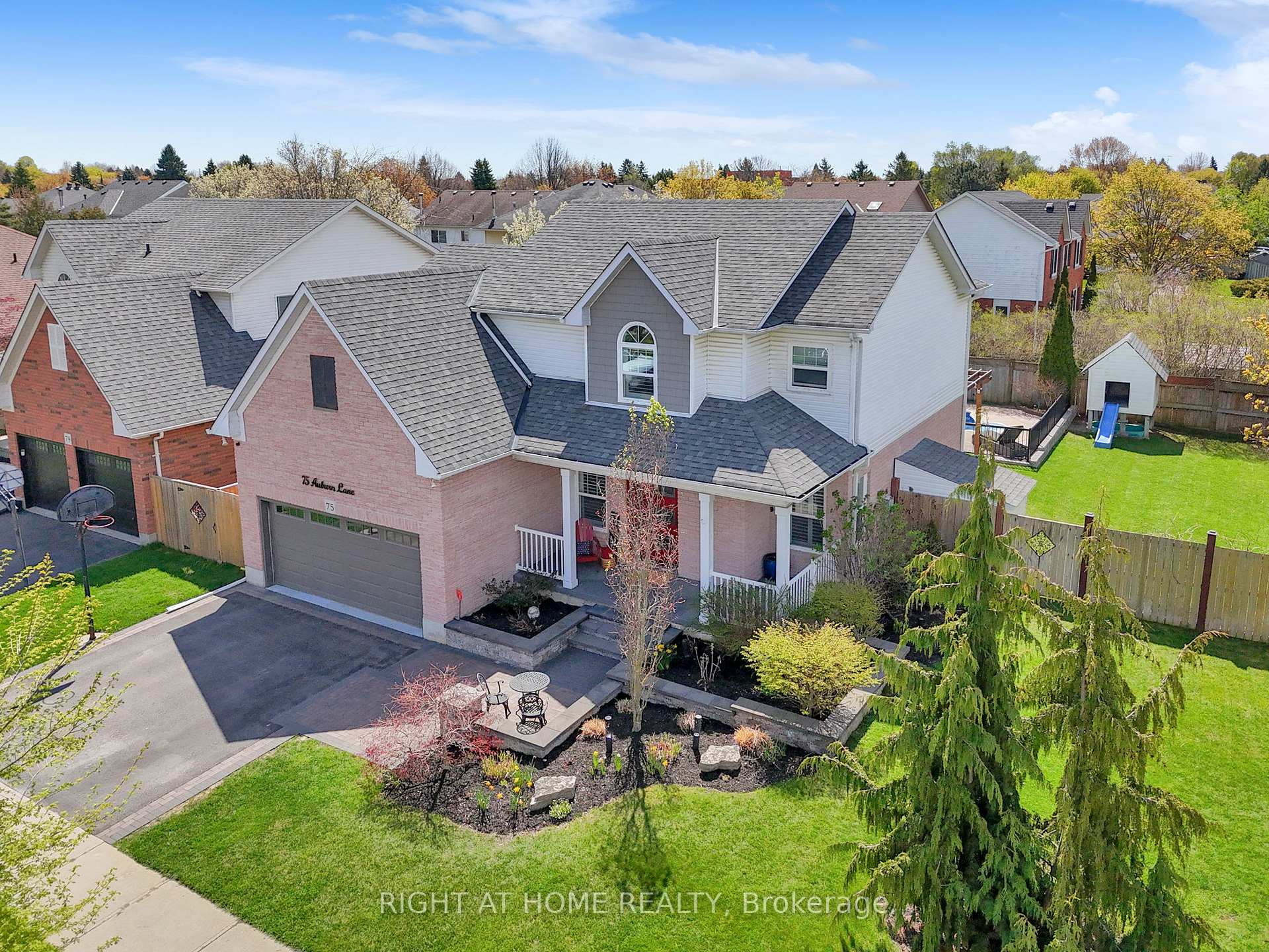 Photo 44 of 75 Auburn Lane, Clarington, Courtice — HOMEH