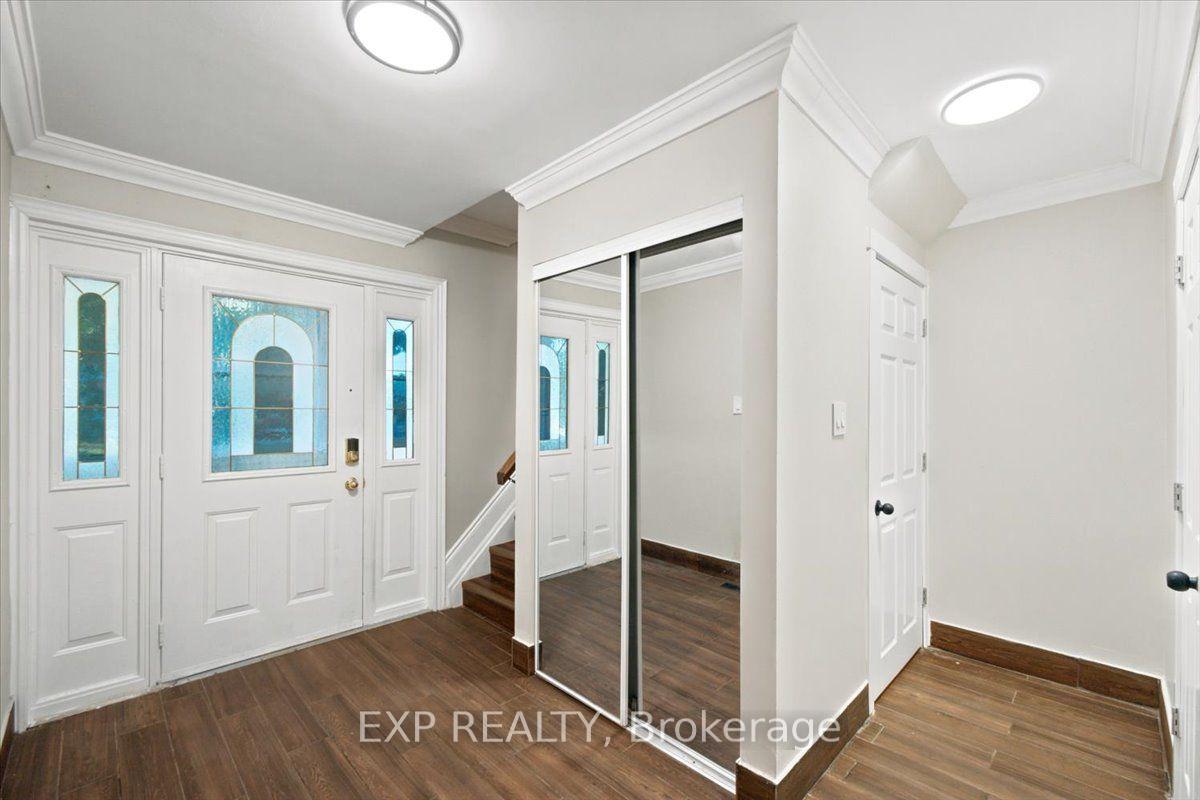 Photo 6 of 30 Herkley Drive, Brampton, Madoc — HOMEH