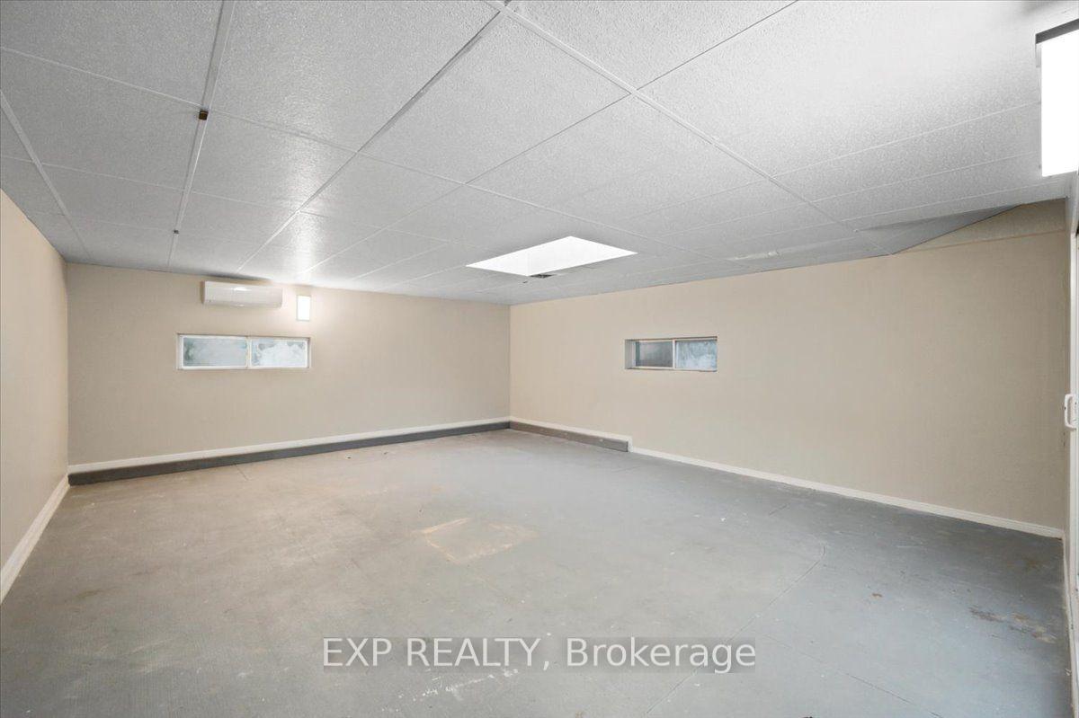 Photo 16 of 30 Herkley Drive, Brampton, Madoc — HOMEH