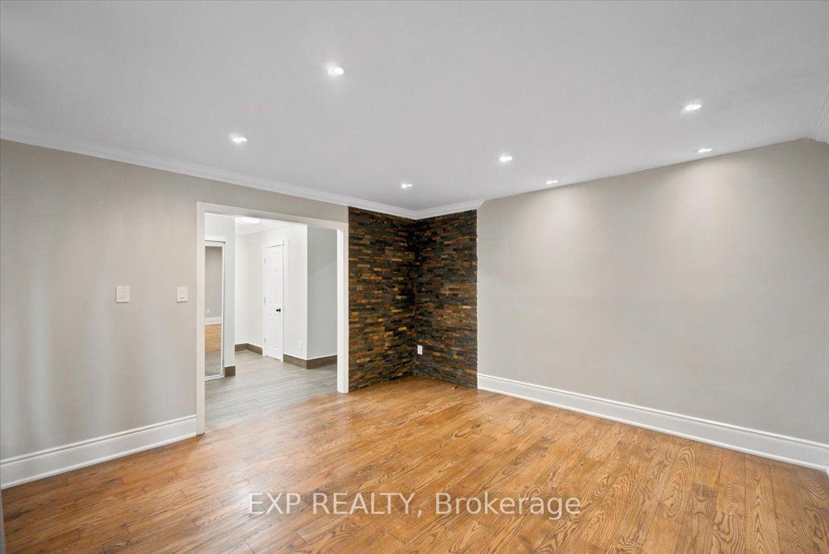Photo 26 of 30 Herkley Drive, Brampton, Madoc — HOMEH