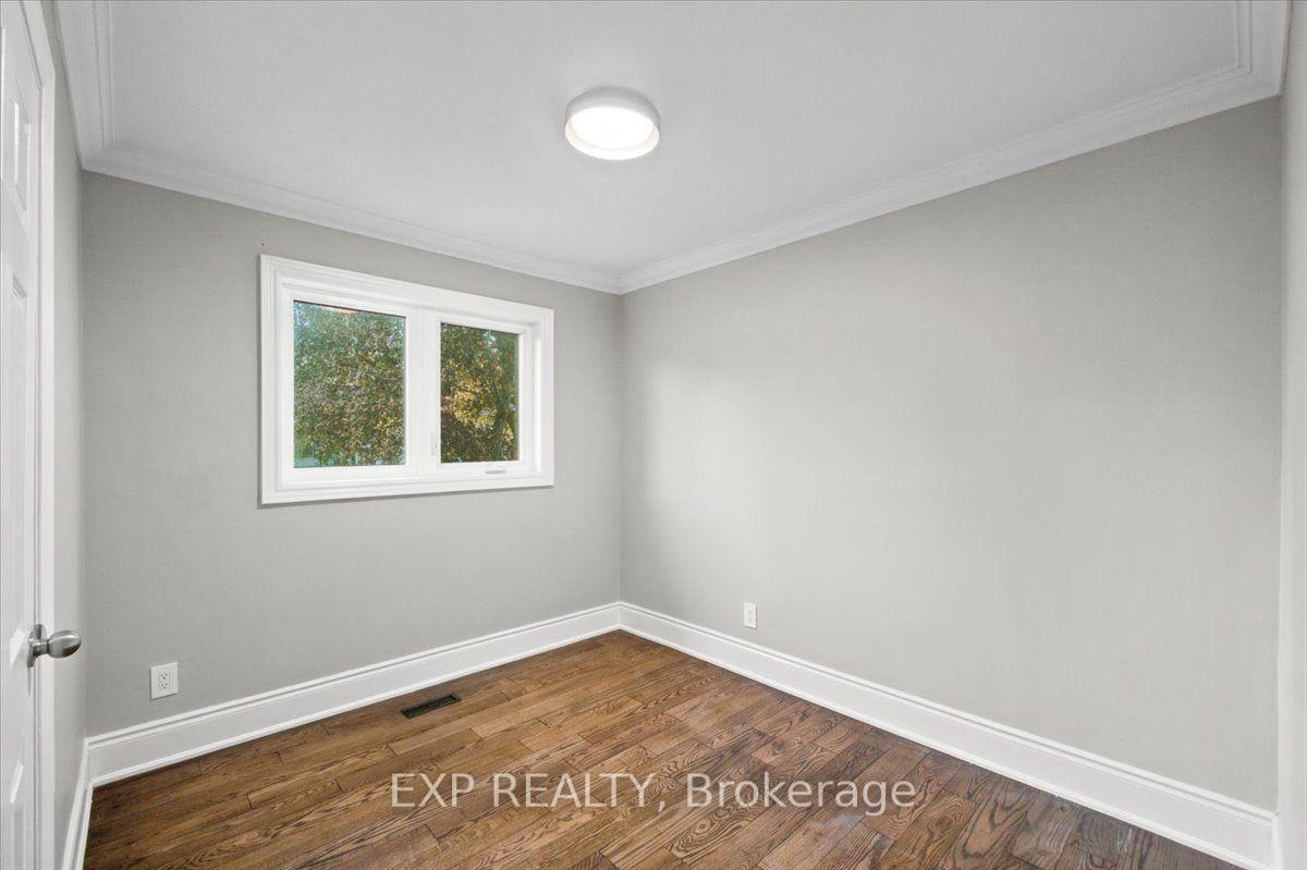 Photo 38 of 30 Herkley Drive, Brampton, Madoc — HOMEH