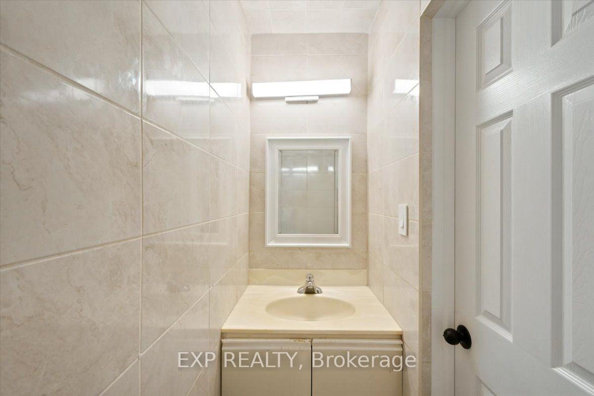 Photo 44 of 30 Herkley Drive, Brampton, Madoc — HOMEH