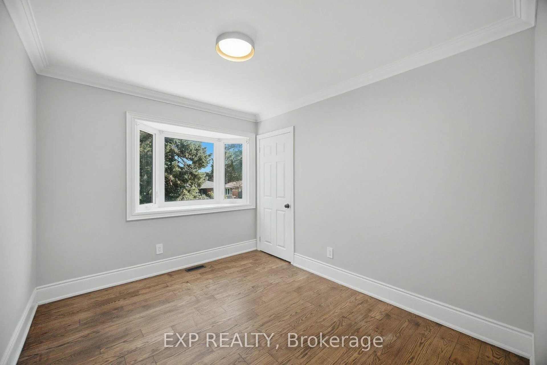 Photo 67 of 30 Herkley Drive, Brampton, Madoc — HOMEH
