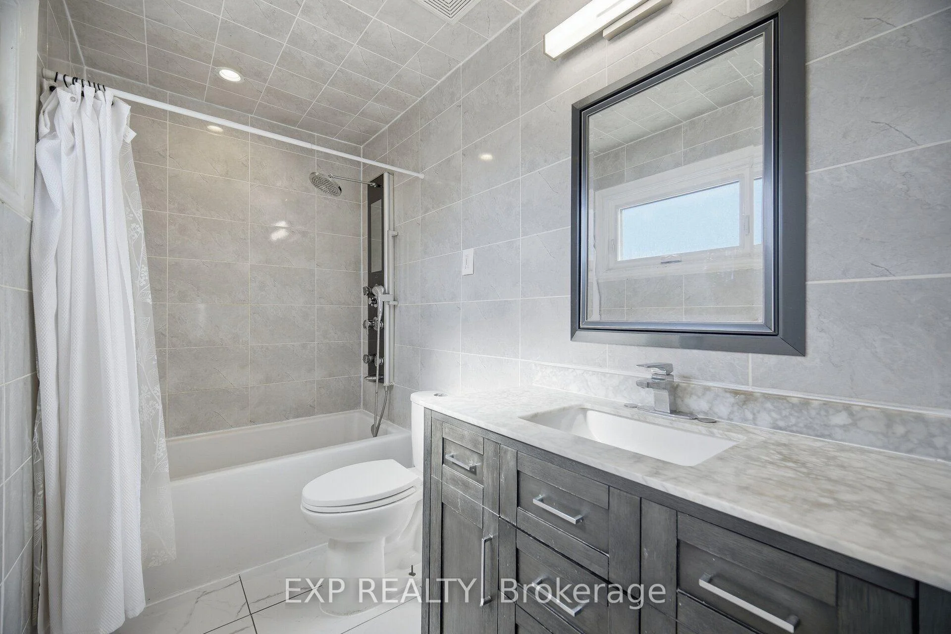 Photo 71 of 30 Herkley Drive, Brampton, Madoc — HOMEH