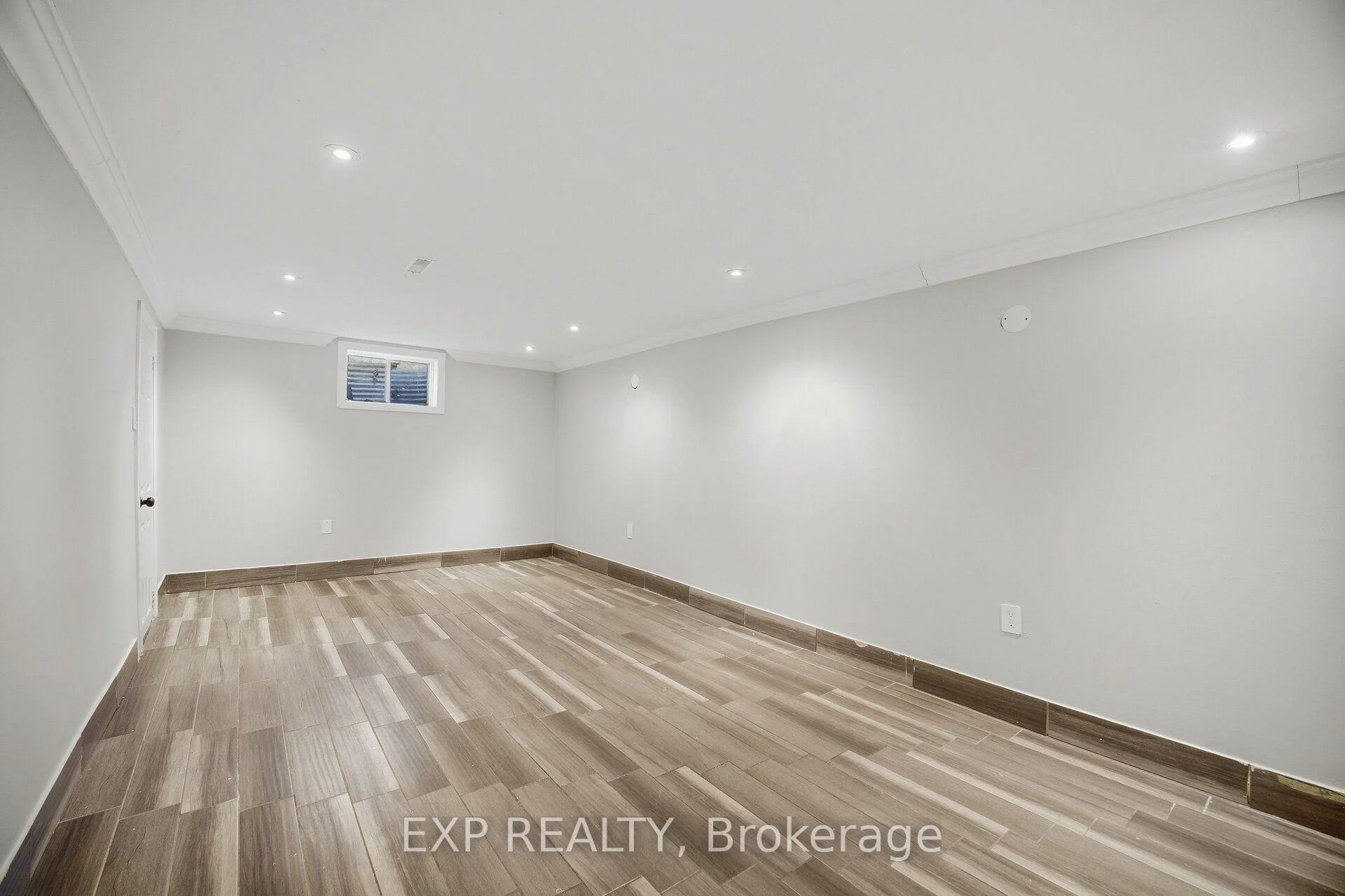 Photo 73 of 30 Herkley Drive, Brampton, Madoc — HOMEH