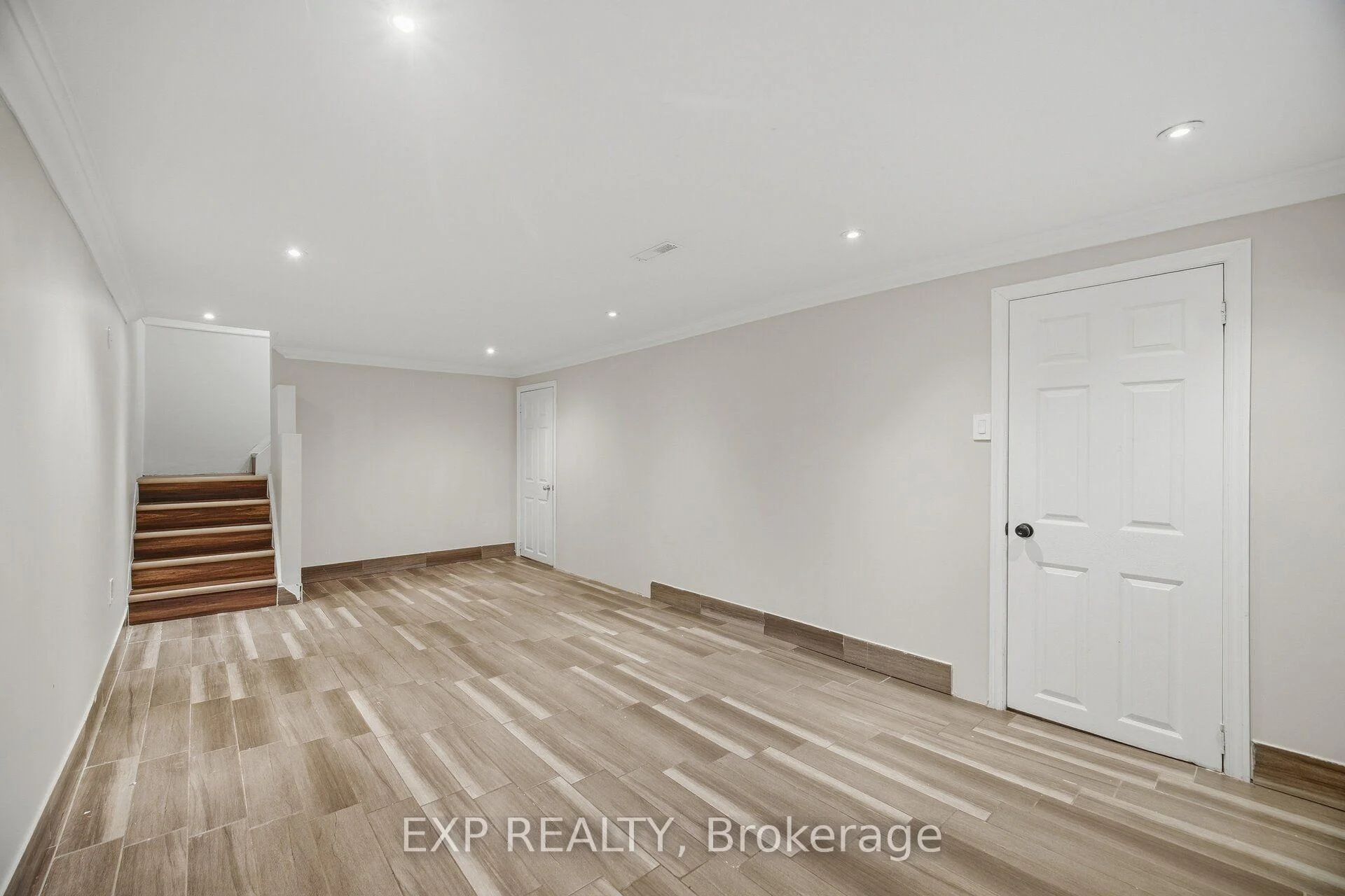 Photo 74 of 30 Herkley Drive, Brampton, Madoc — HOMEH