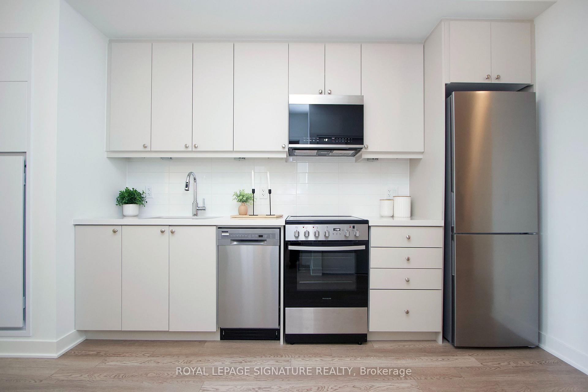 Photo 2 of Unit 613, 51 Clarington Boulevard, Clarington, Bowmanville — HOMEH