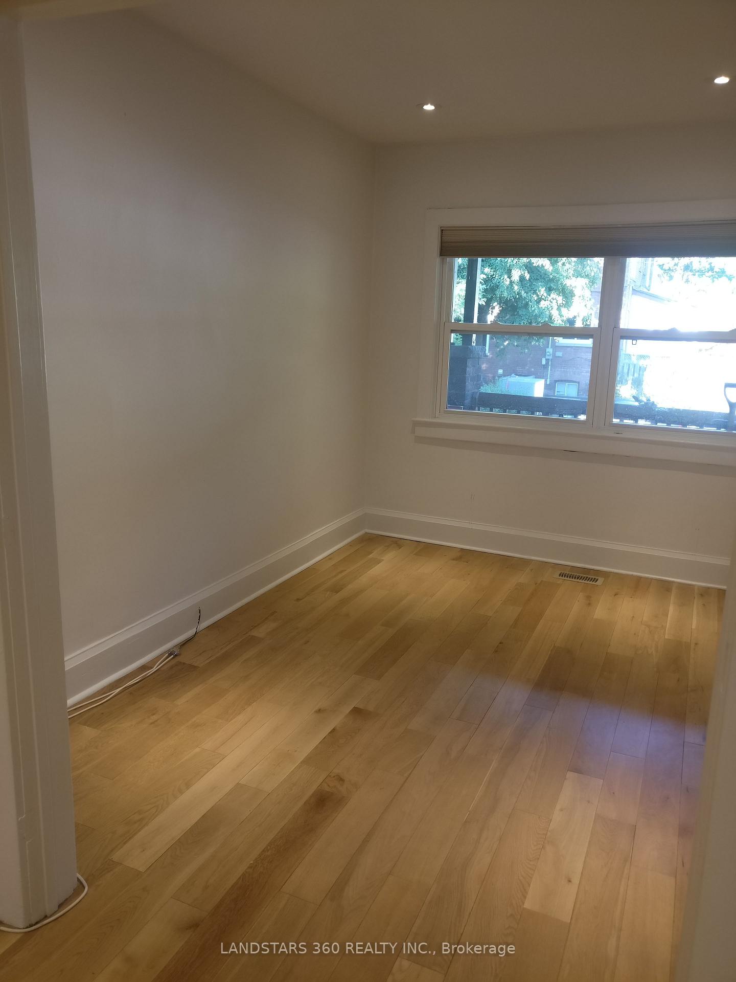 Photo 3 of 50 Cedarvale Avenue, Toronto, East End-Danforth — HOMEH