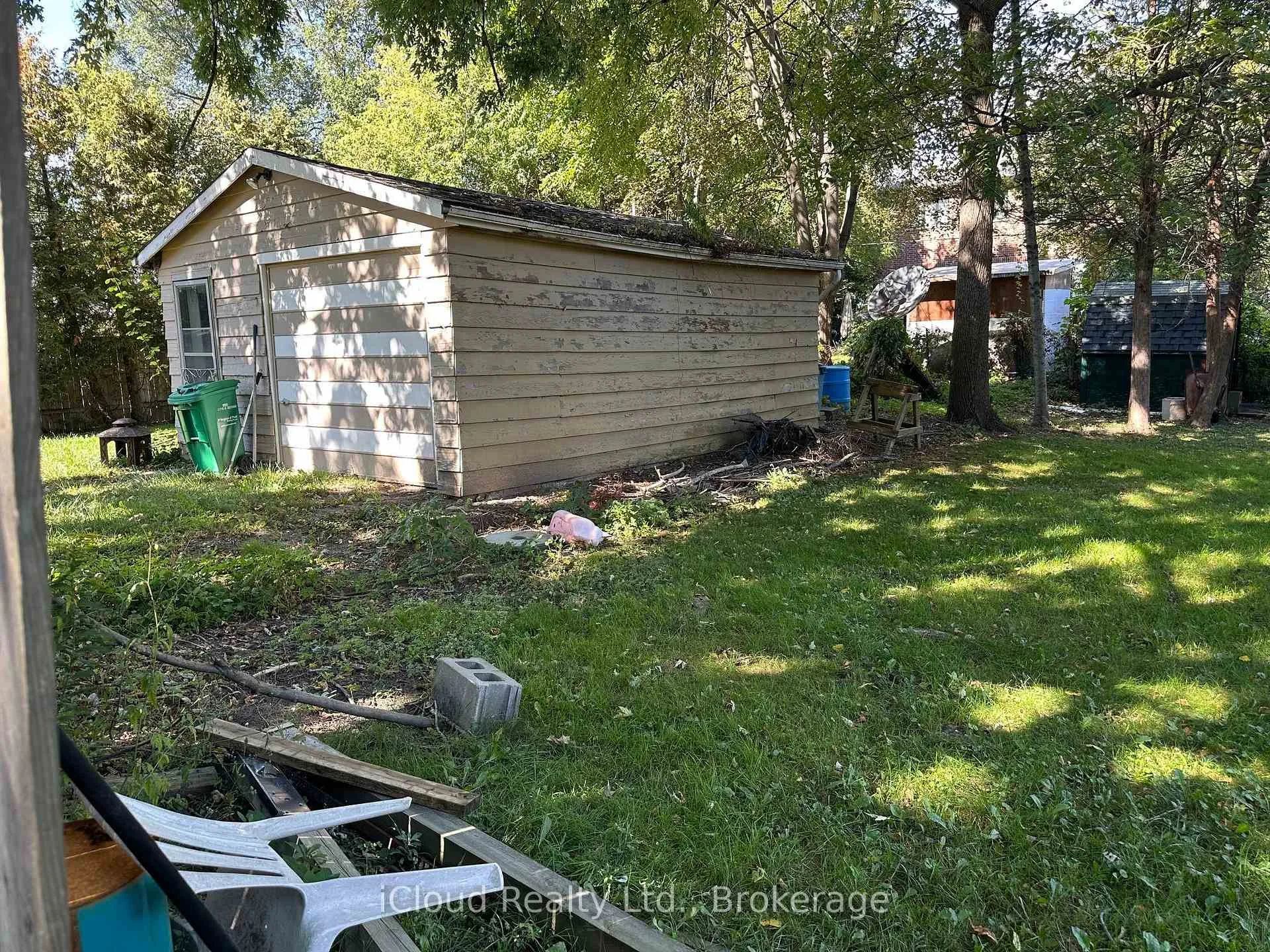 Photo 13 of 1321 St. James Avenue, Mississauga, Lakeview — HOMEH