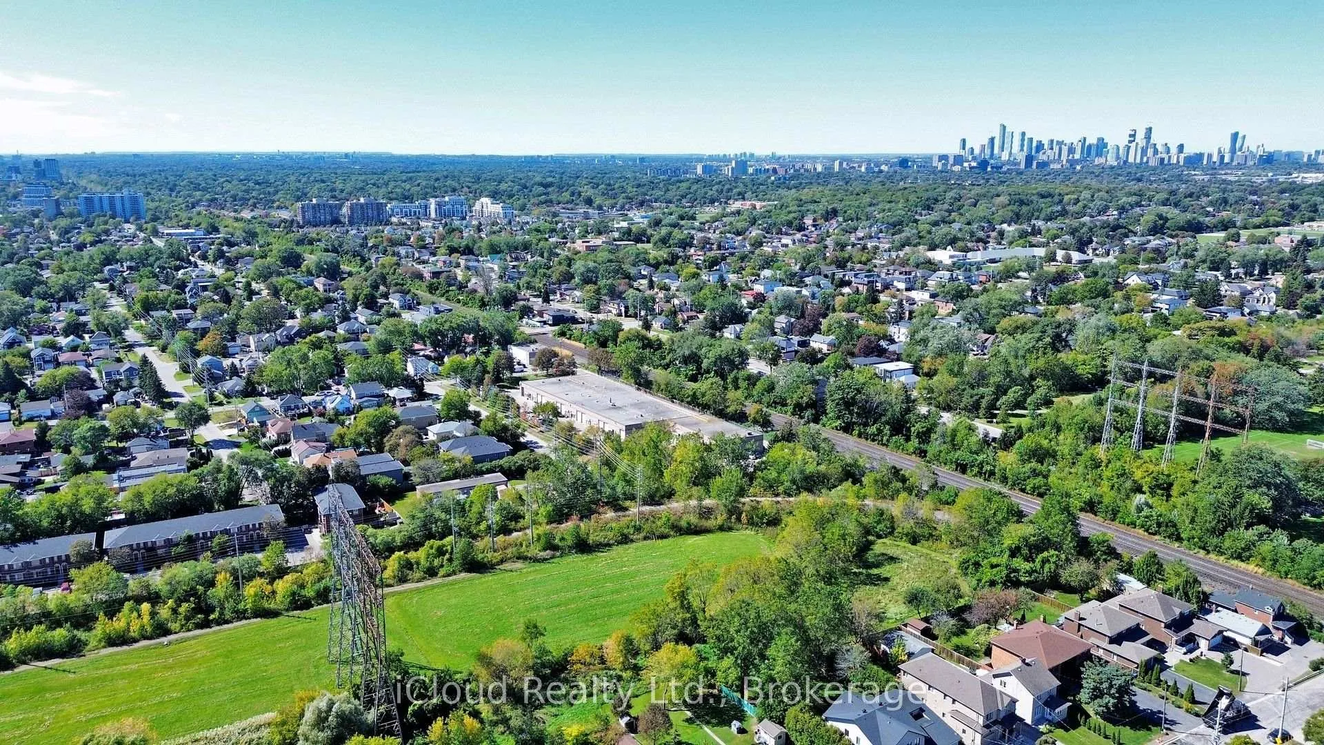 Photo 16 of 1321 St. James Avenue, Mississauga, Lakeview — HOMEH
