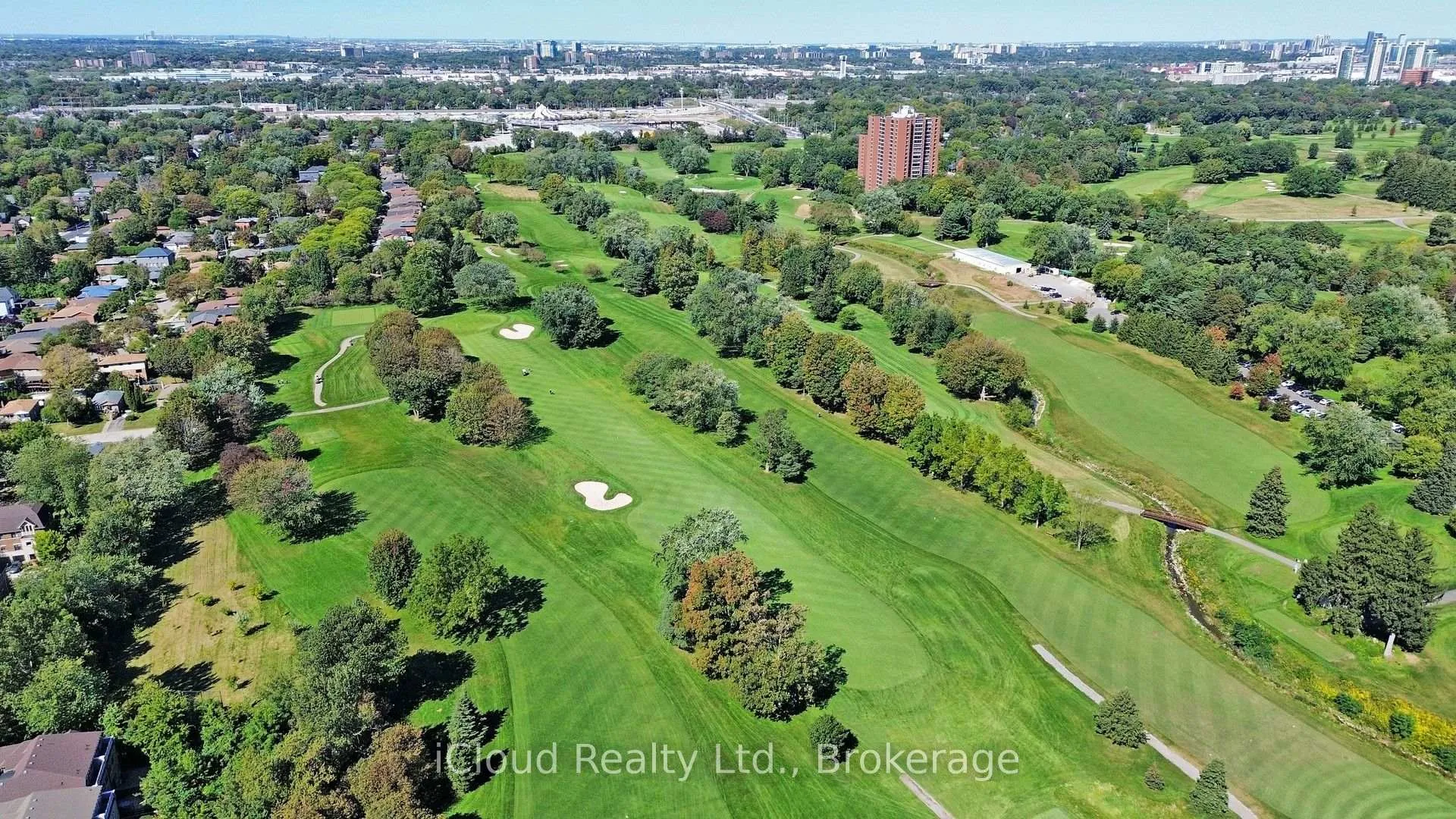 Photo 17 of 1321 St. James Avenue, Mississauga, Lakeview — HOMEH
