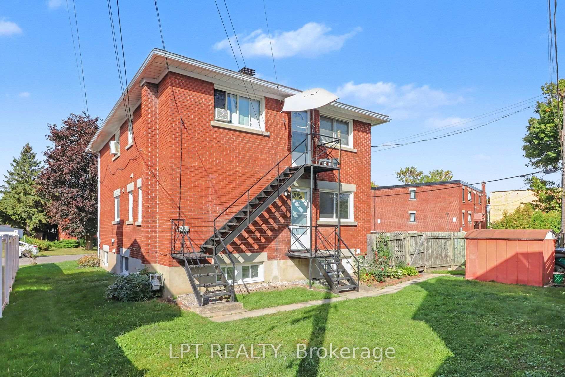 Photo 20 of 703 Morgan Street, Ottawa, Vanier — HOMEH