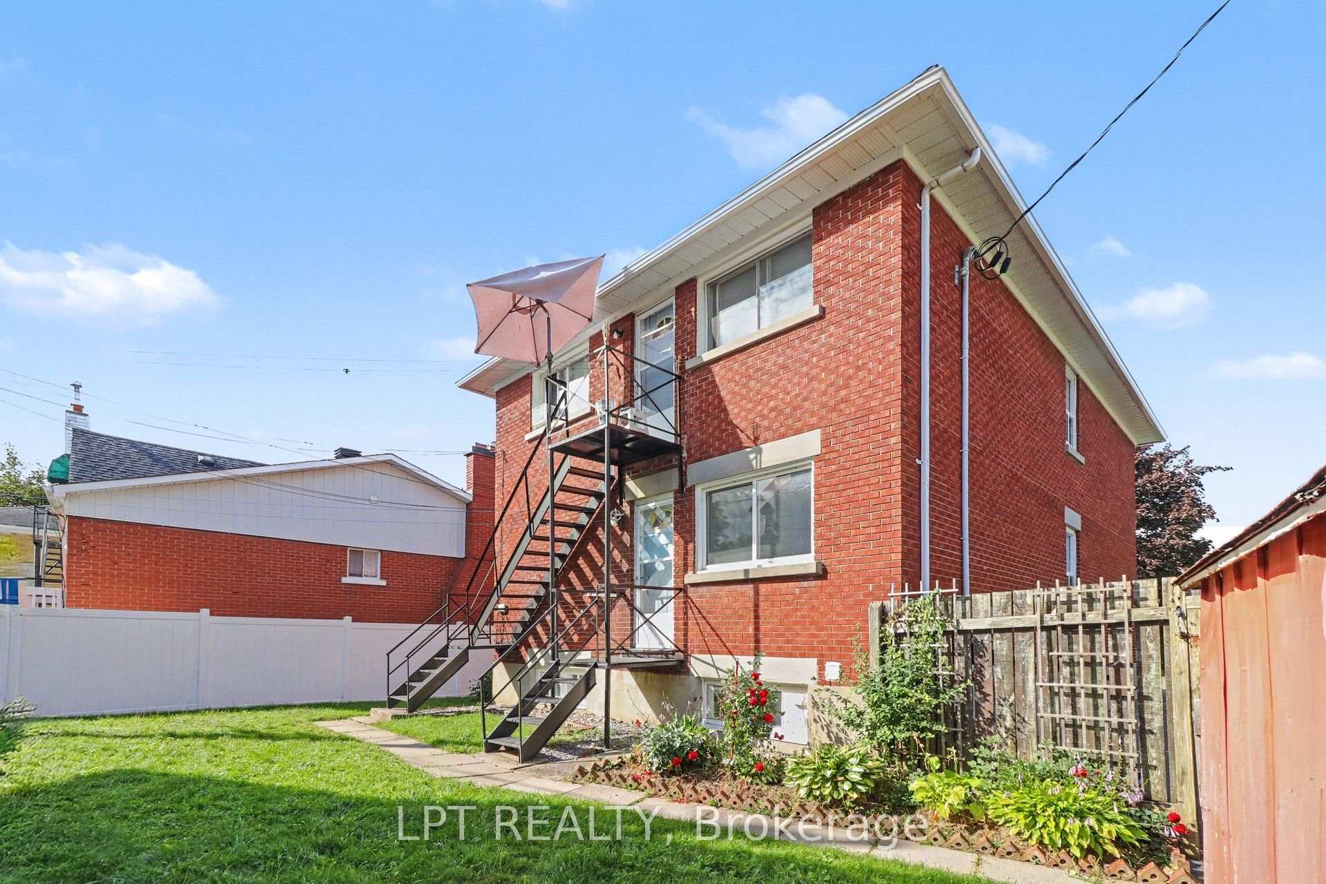 Photo 21 of 703 Morgan Street, Ottawa, Vanier — HOMEH