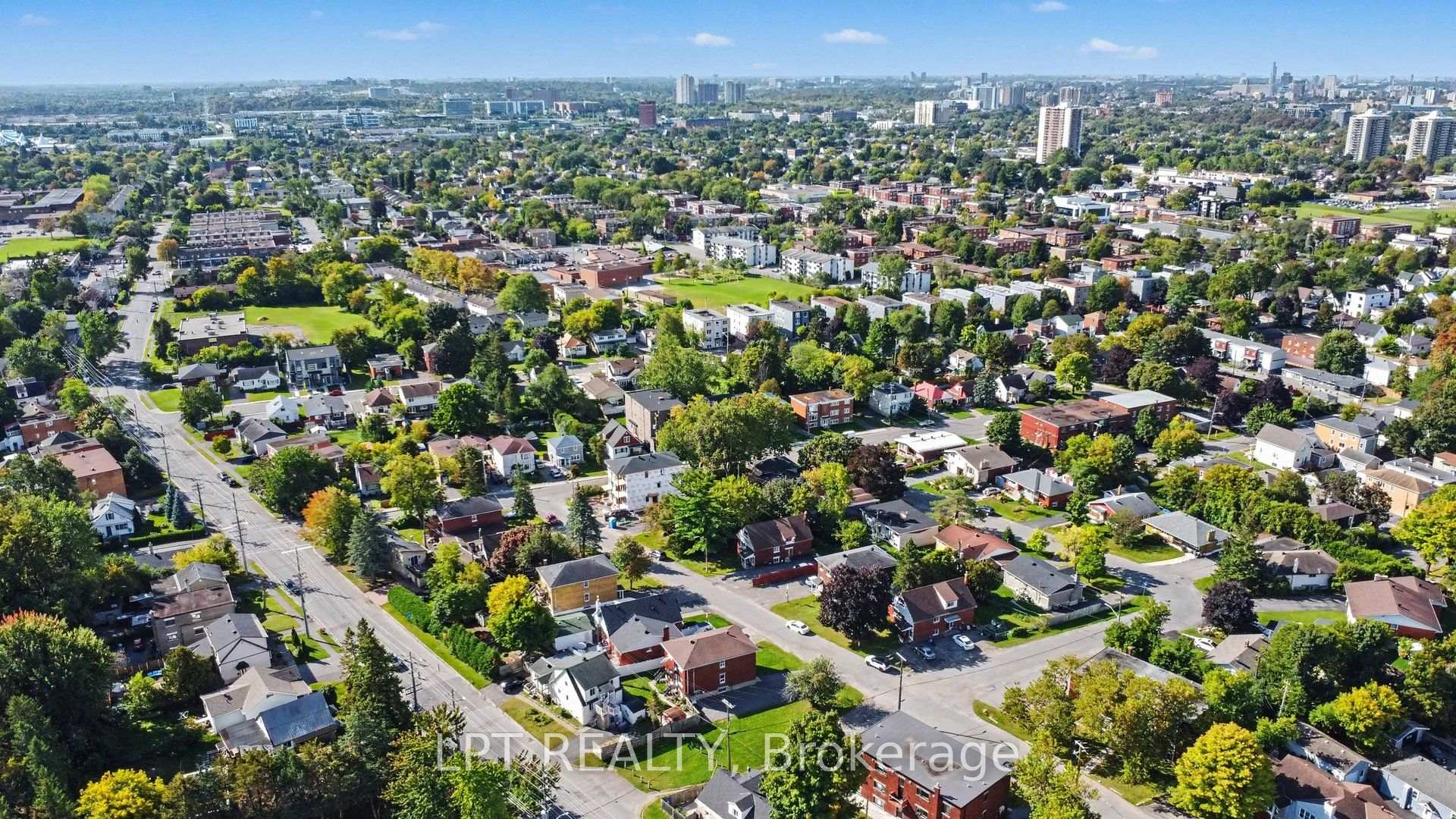 Photo 24 of 703 Morgan Street, Ottawa, Vanier — HOMEH