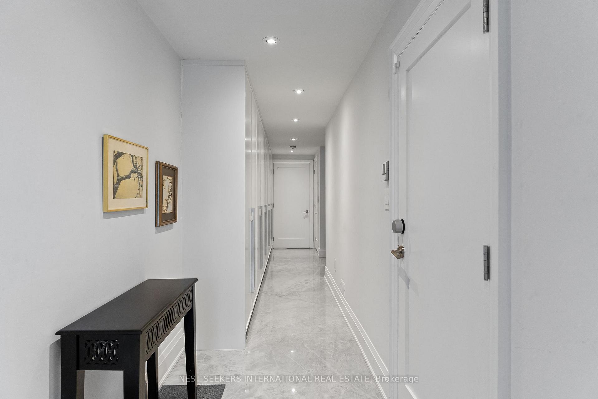 Photo 6 of 141 Chaplin Crescent, Toronto, Forest Hill South — HOMEH