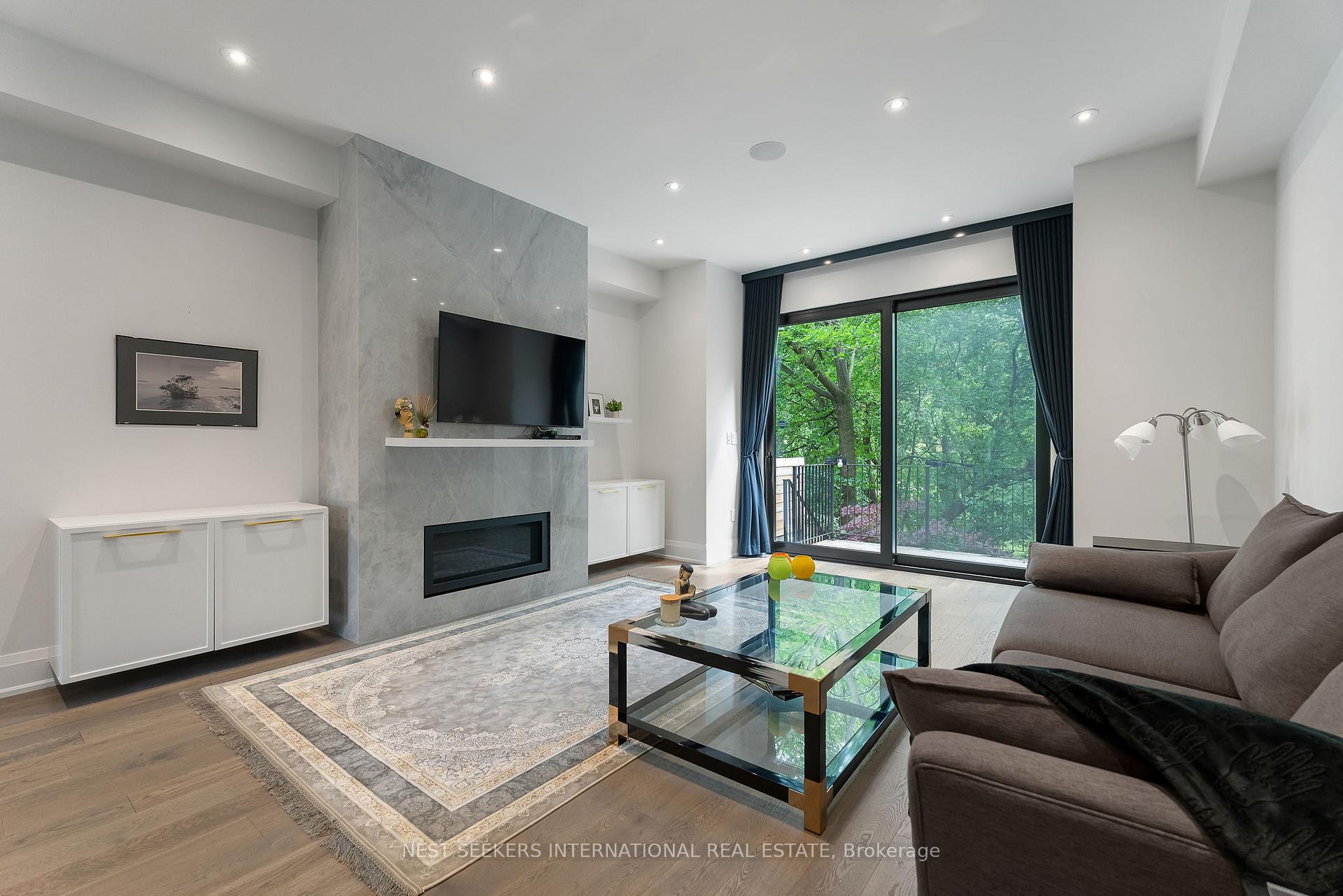 Photo 17 of 141 Chaplin Crescent, Toronto, Forest Hill South — HOMEH