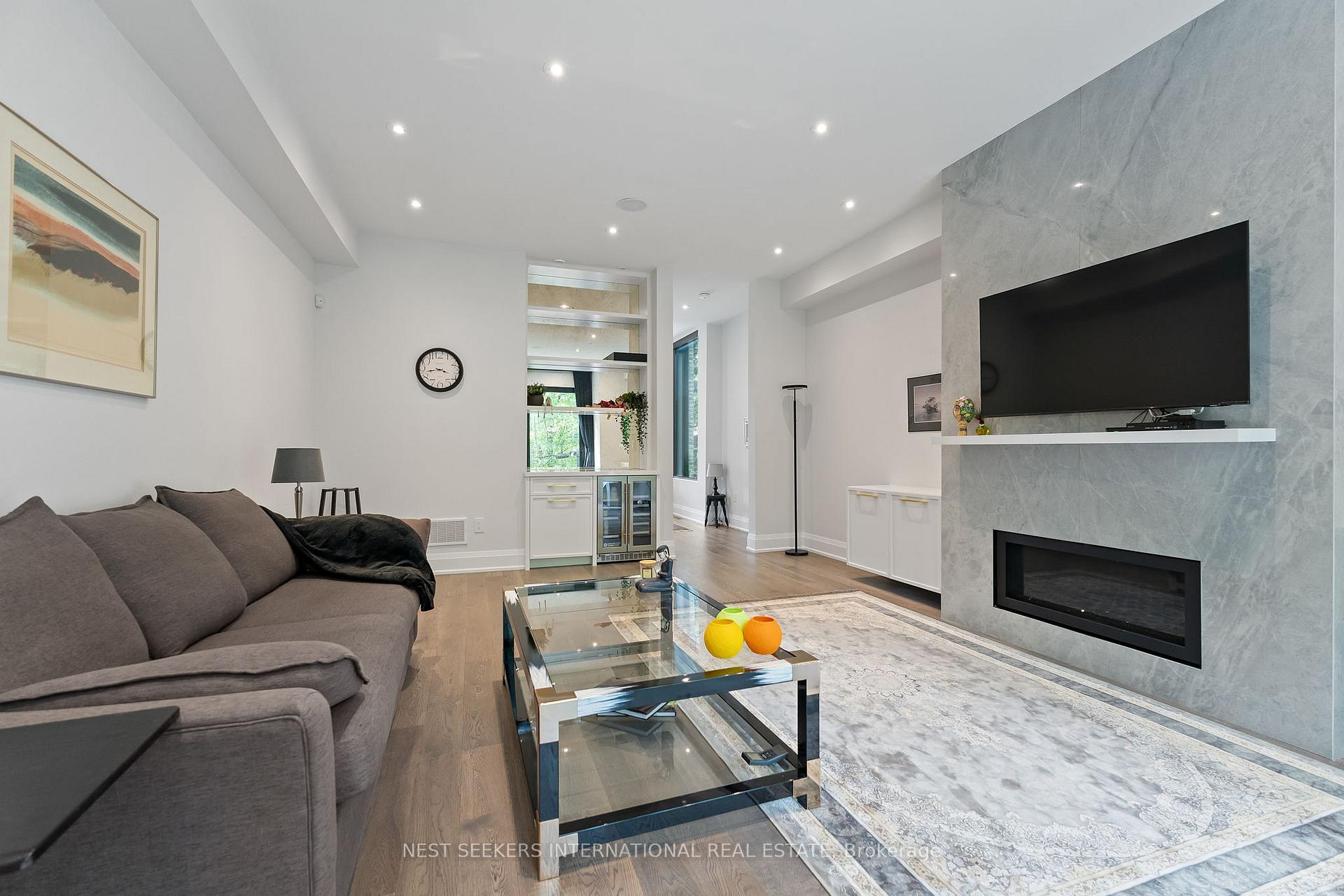 Photo 18 of 141 Chaplin Crescent, Toronto, Forest Hill South — HOMEH