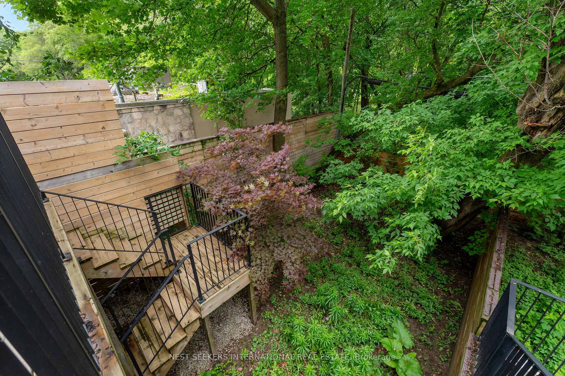 Photo 45 of 141 Chaplin Crescent, Toronto, Forest Hill South — HOMEH
