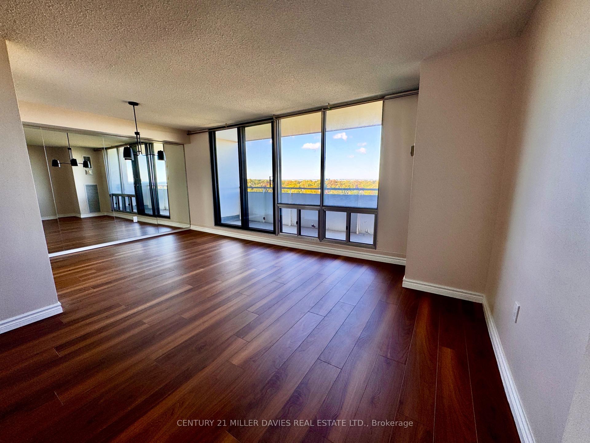 Photo 7 of Unit 1203, 2055 Upper Middle Road, Burlington, Brant Hills — HOMEH