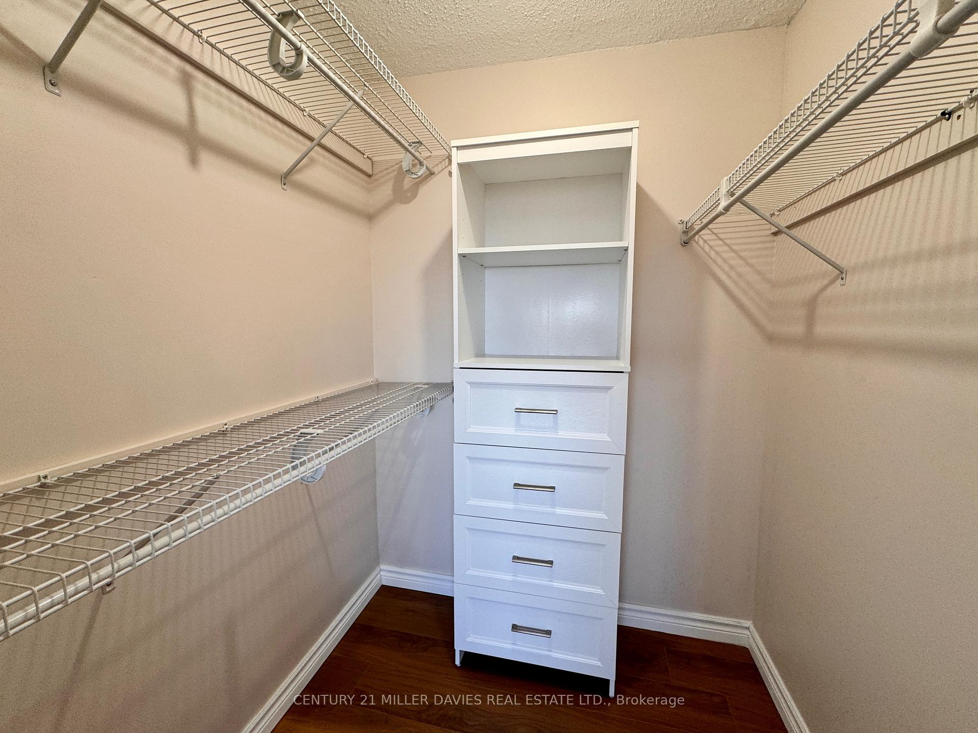 Photo 13 of Unit 1203, 2055 Upper Middle Road, Burlington, Brant Hills — HOMEH