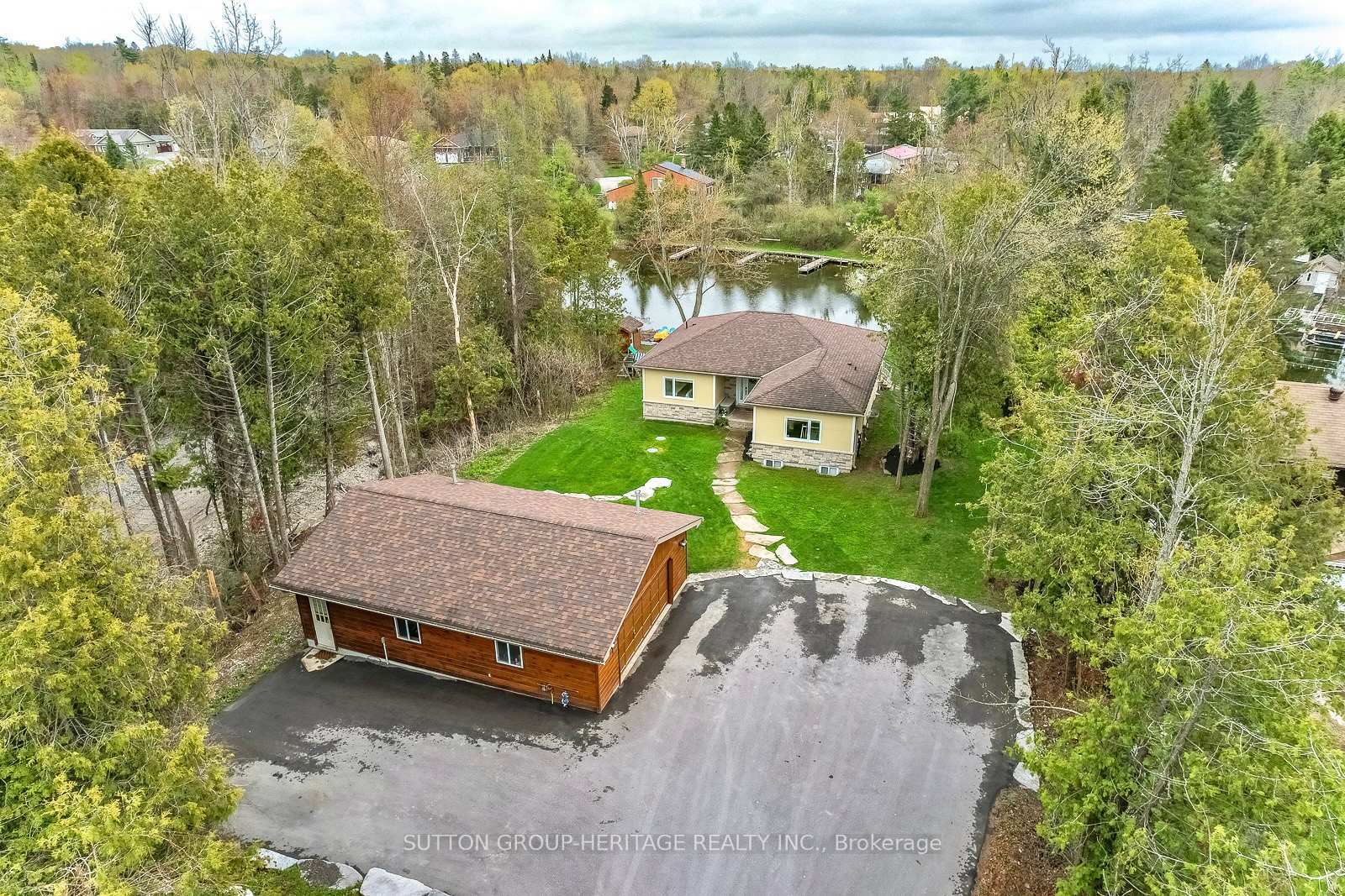 Photo of 191 Pirates Glen Drive E
