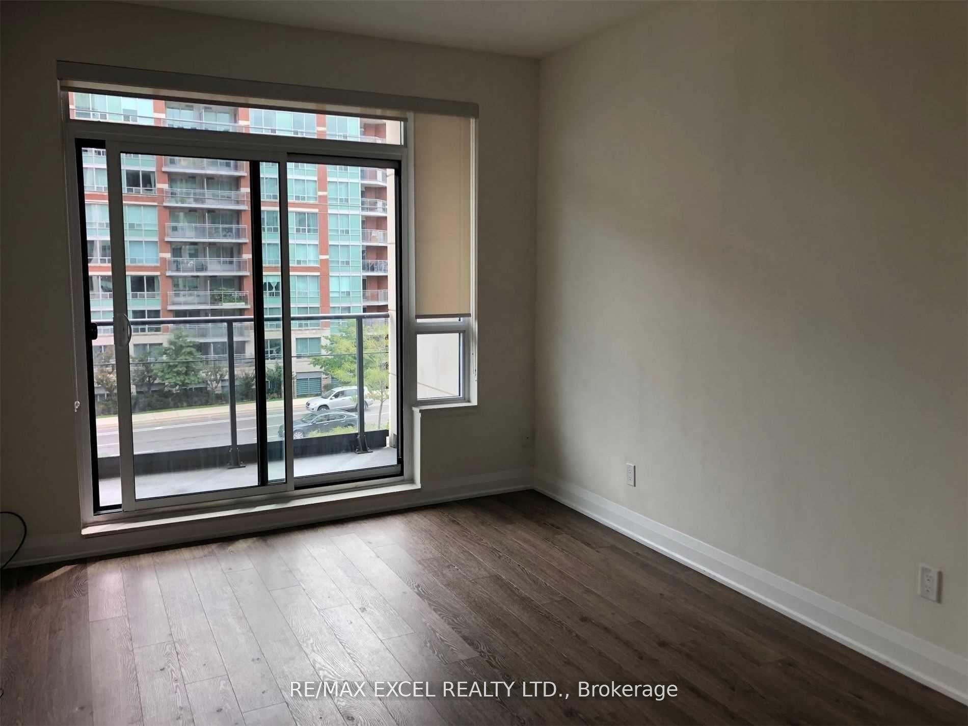 Photo 4 of Unit 508, 396 Highway 7 E, Richmond Hill, Doncrest — HOMEH