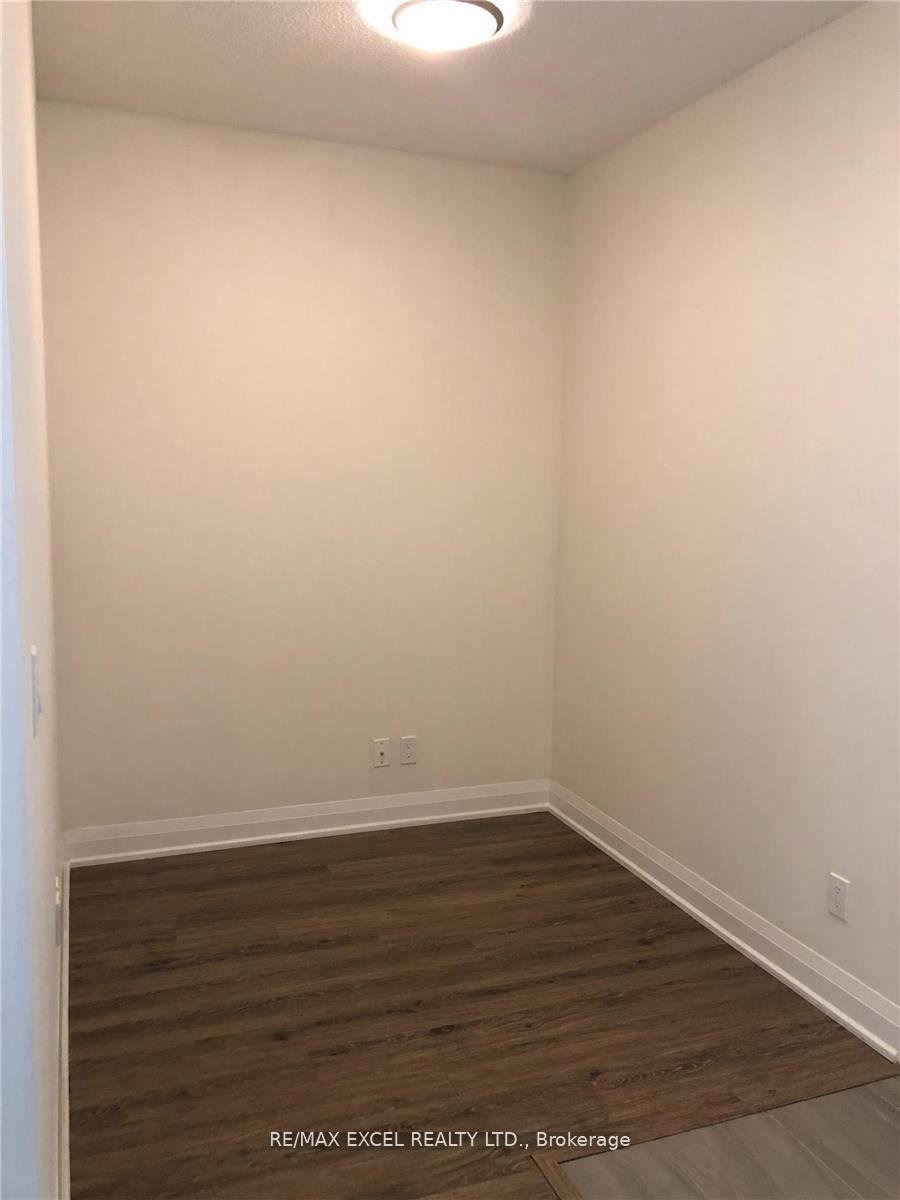 Photo 6 of Unit 508, 396 Highway 7 E, Richmond Hill, Doncrest — HOMEH