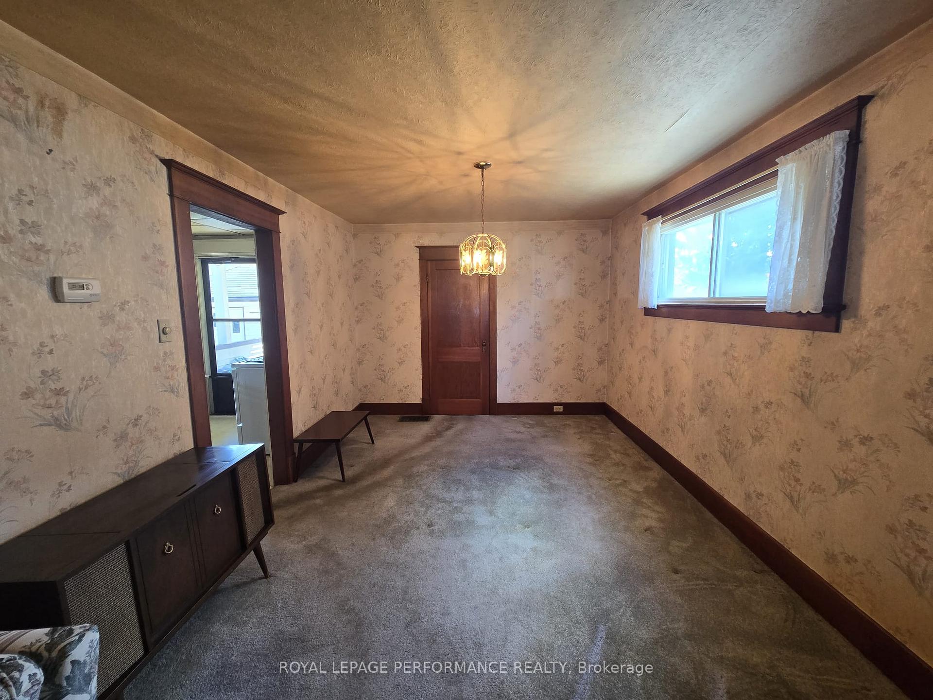 Photo 24 of 436 4th Street E, Cornwall, Cornwall — HOMEH
