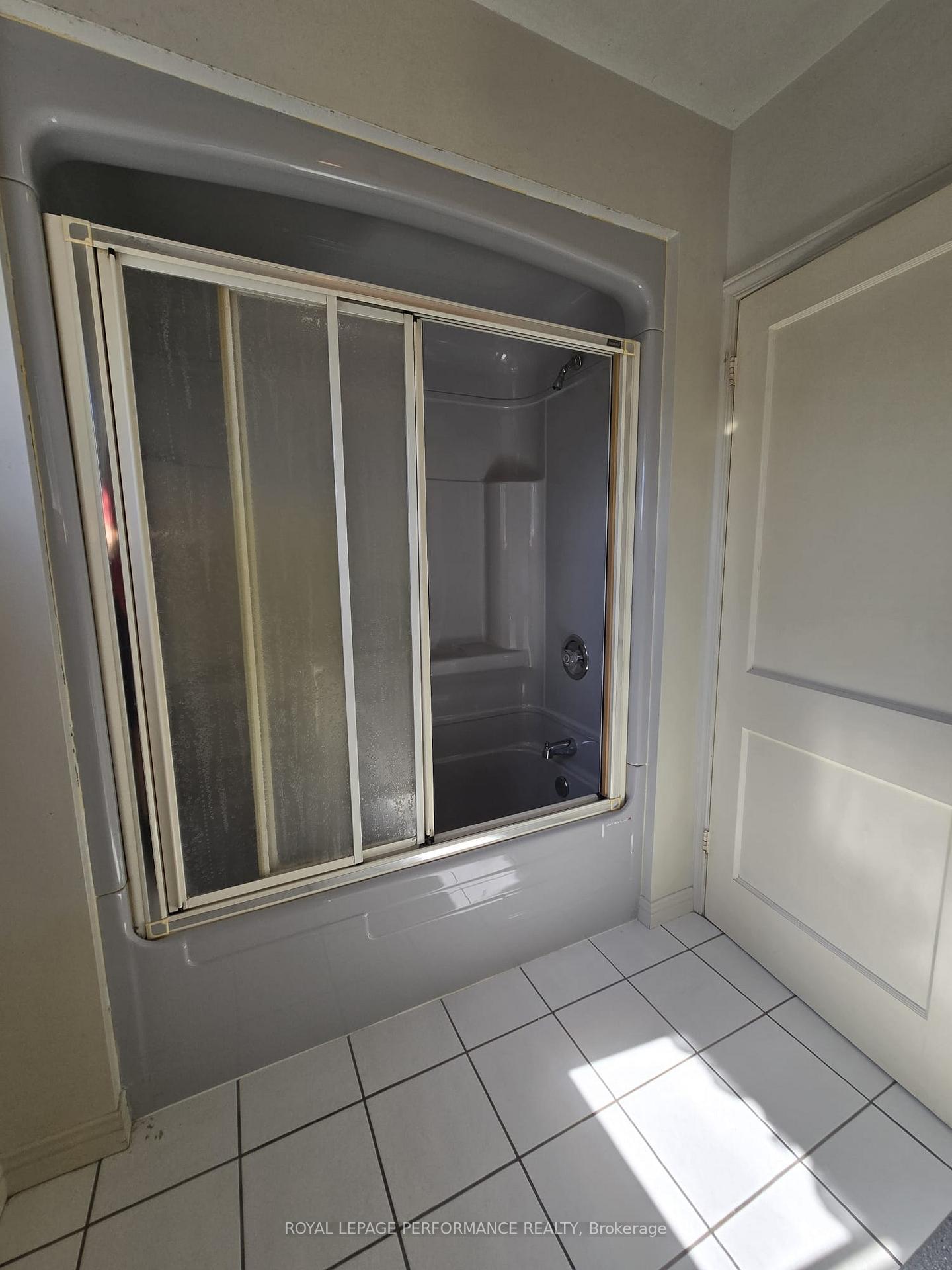 Photo 42 of 436 4th Street E, Cornwall, Cornwall — HOMEH