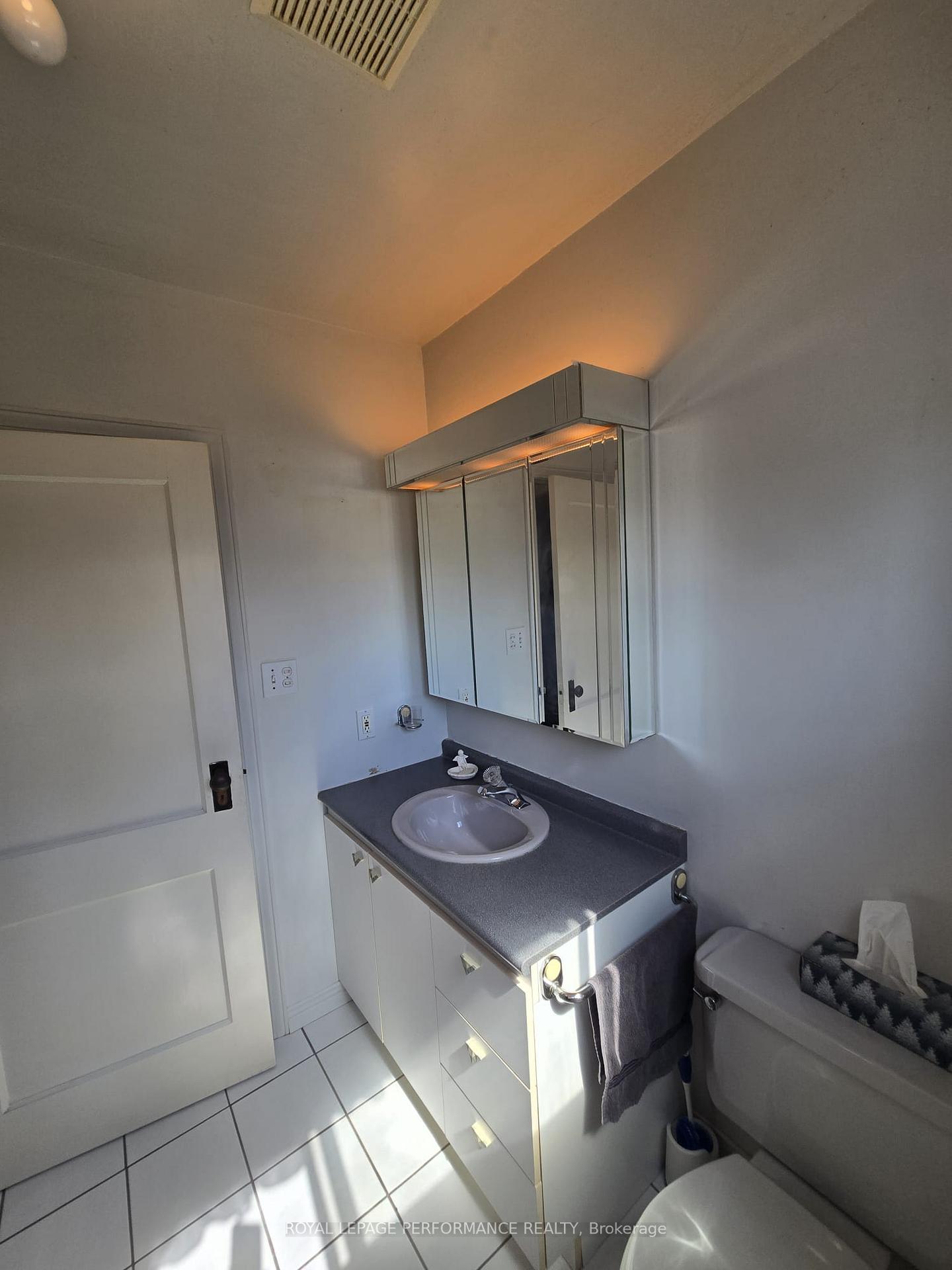 Photo 41 of 436 4th Street E, Cornwall, Cornwall — HOMEH