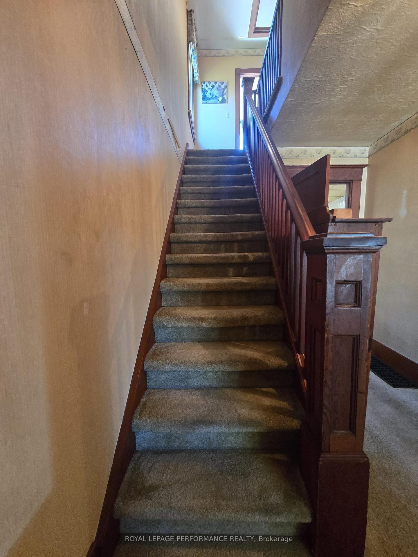 Photo 50 of 436 4th Street E, Cornwall, Cornwall — HOMEH