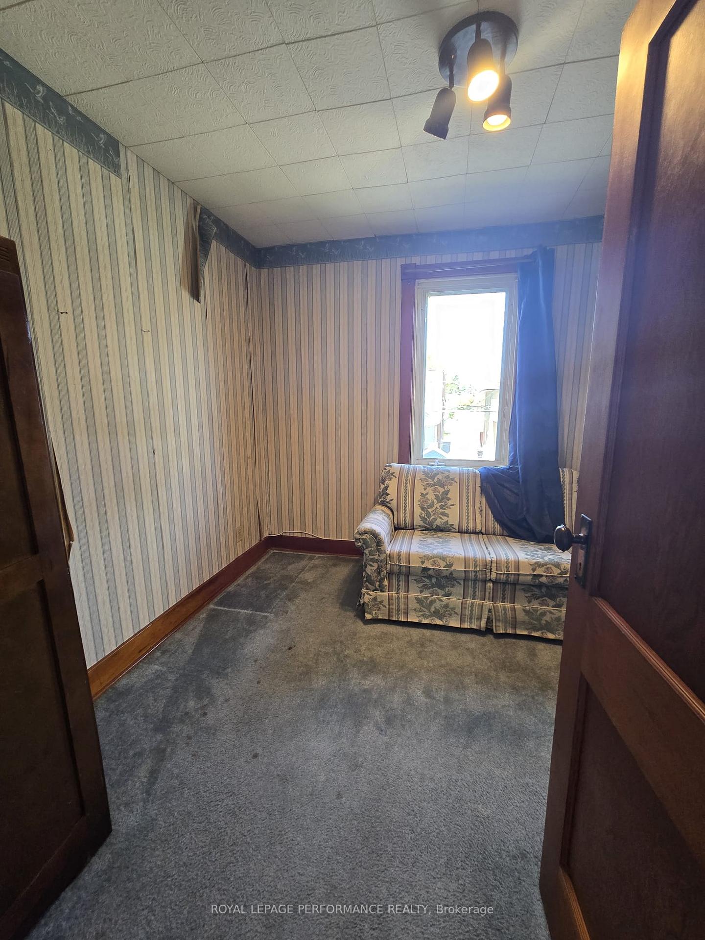 Photo 51 of 436 4th Street E, Cornwall, Cornwall — HOMEH
