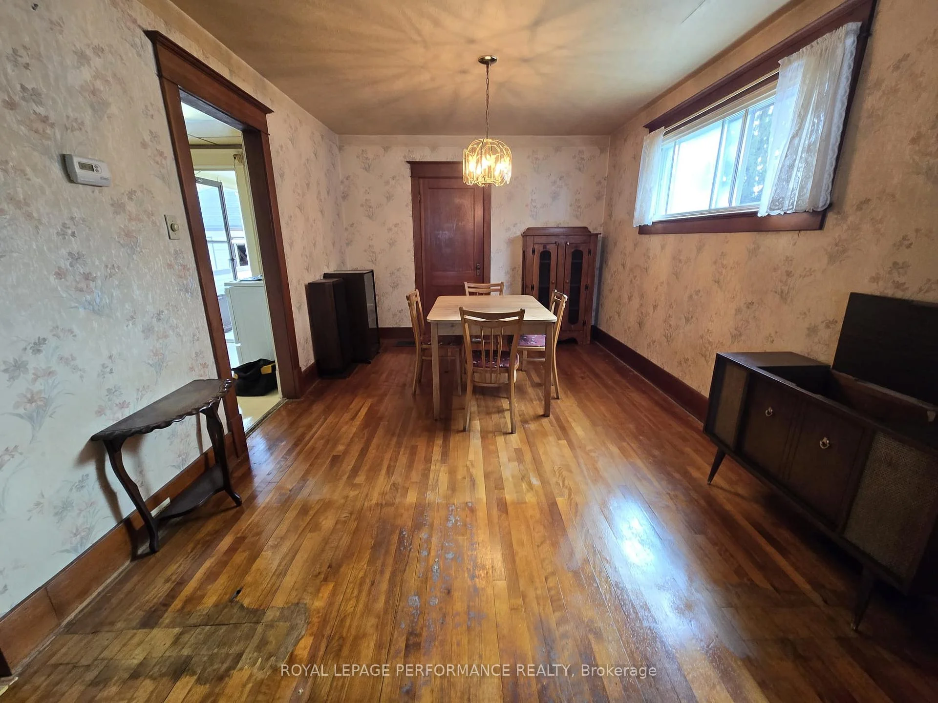 Photo 25 of 436 4th Street E, Cornwall, Cornwall — HOMEH