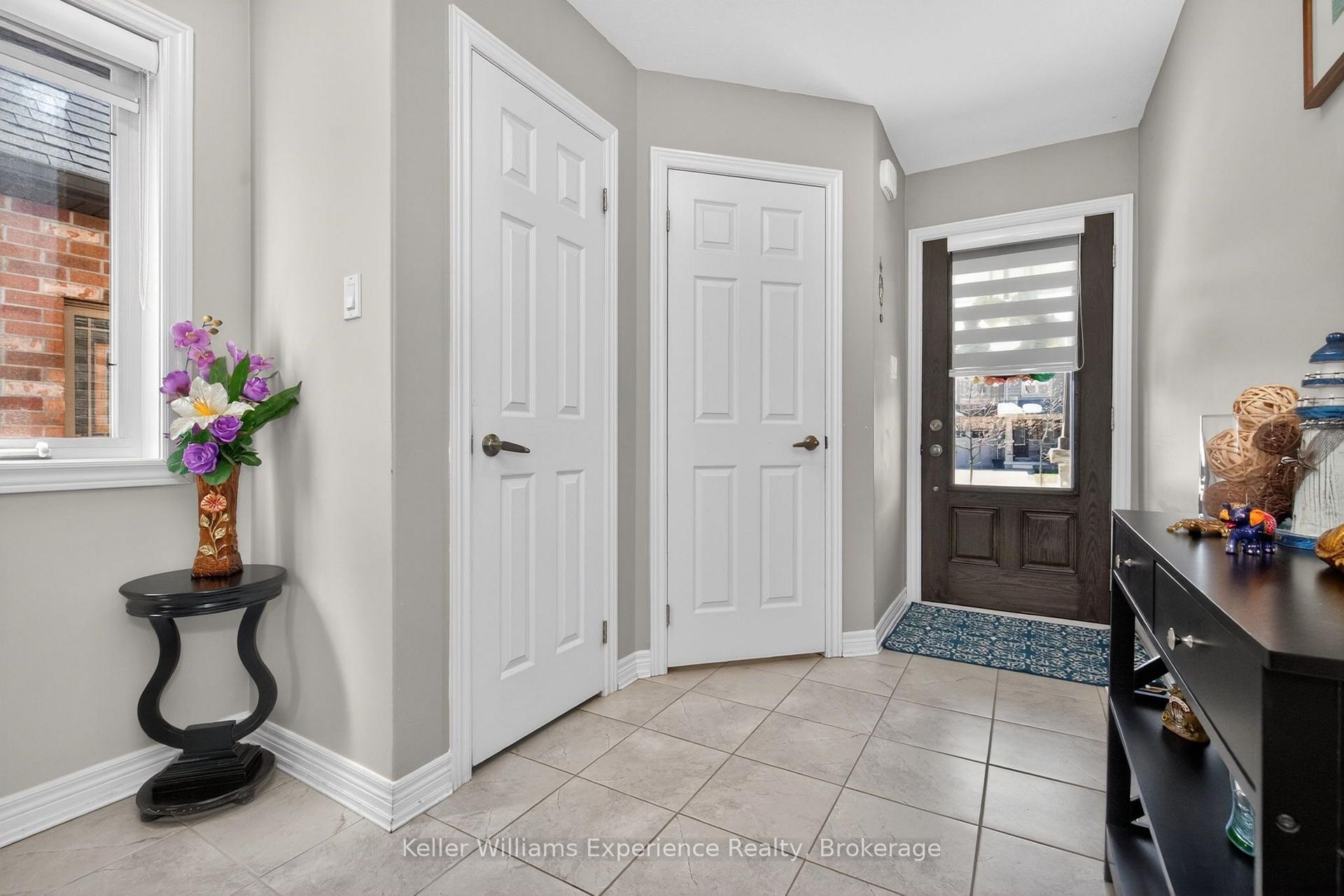 Photo 7 of 992 Cook Drive, Midland — HOMEH