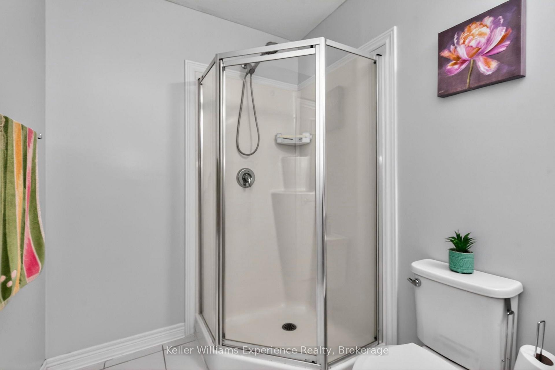 Photo 23 of 992 Cook Drive, Midland — HOMEH