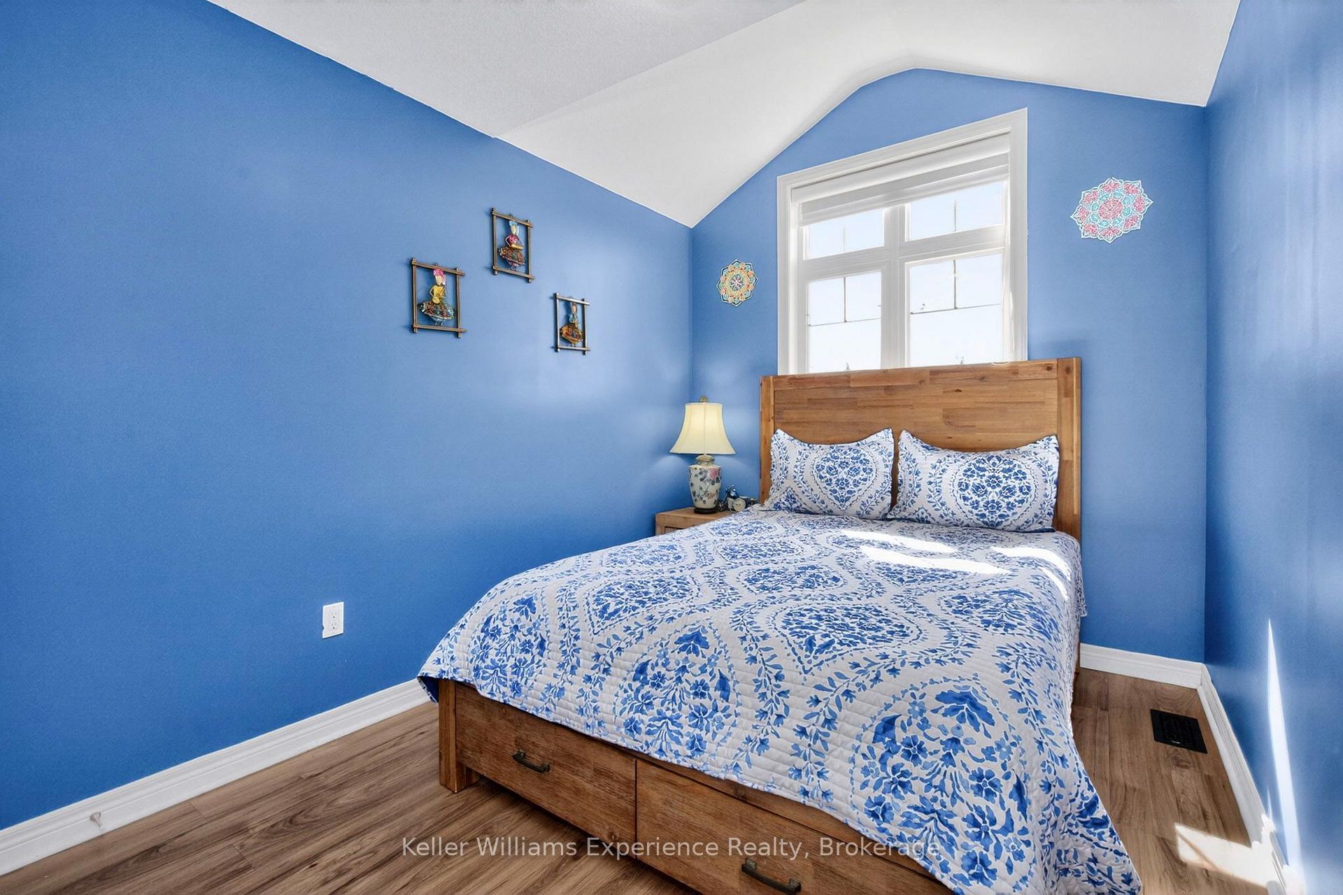 Photo 24 of 992 Cook Drive, Midland — HOMEH