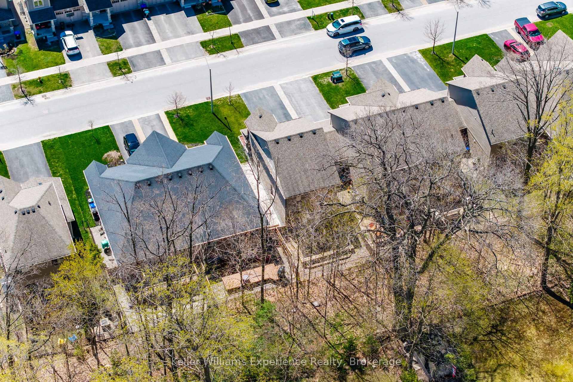 Photo 40 of 992 Cook Drive, Midland — HOMEH