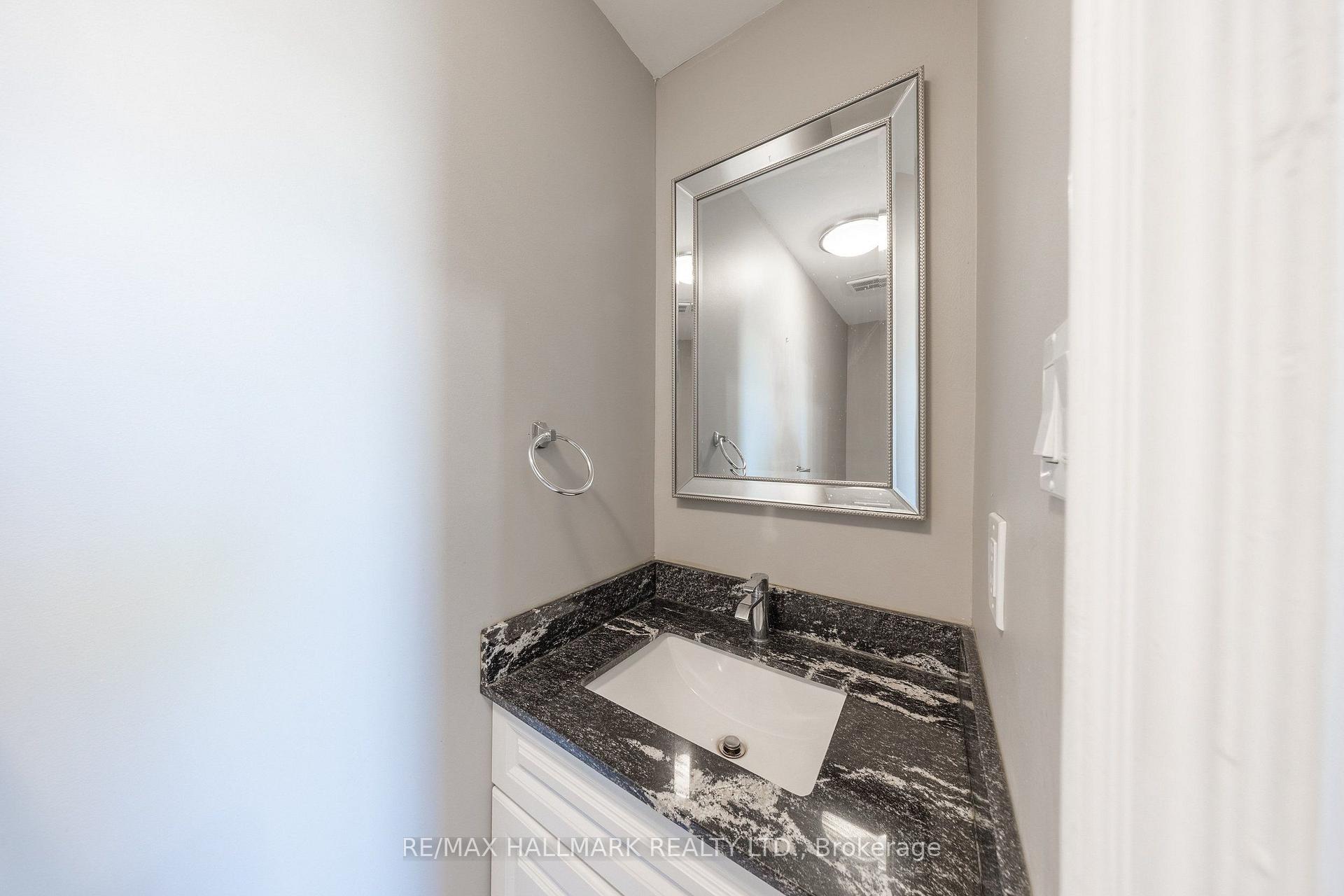 Photo 8 of 109 Thickson Road S, Whitby, Blue Grass Meadows — HOMEH